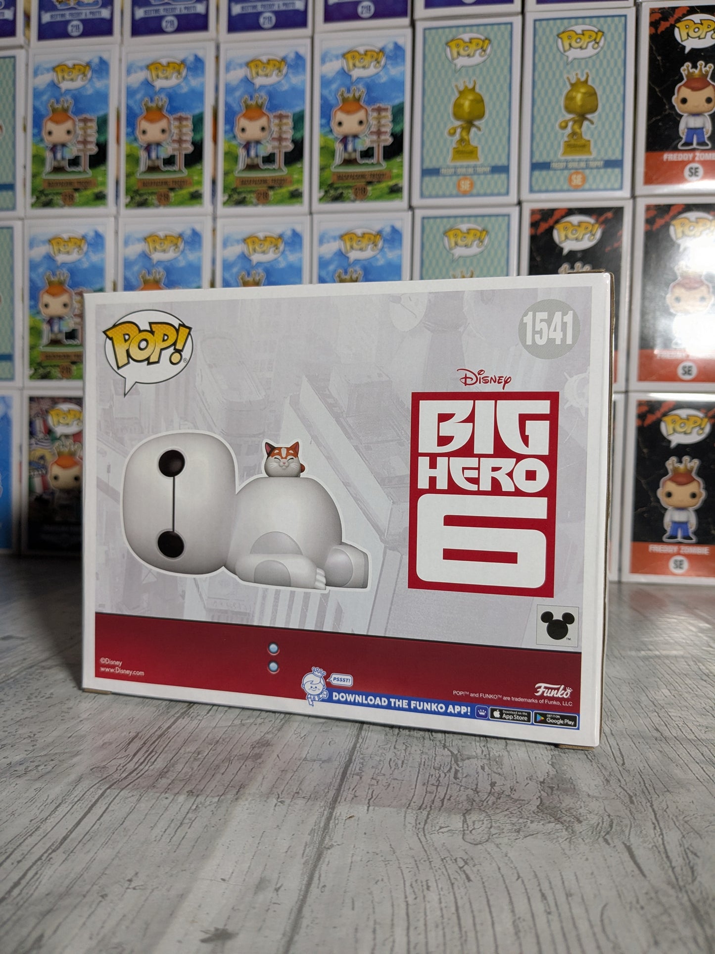 Funko pop 1541 : Baymax with Mochi