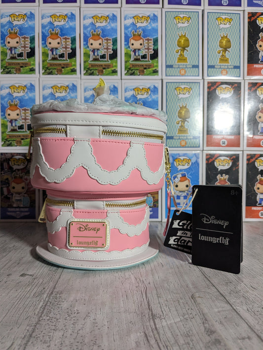 Loungefly : Alice in Wonderland Unbirthday Cake Crossbody Bag (Glow) 🎂