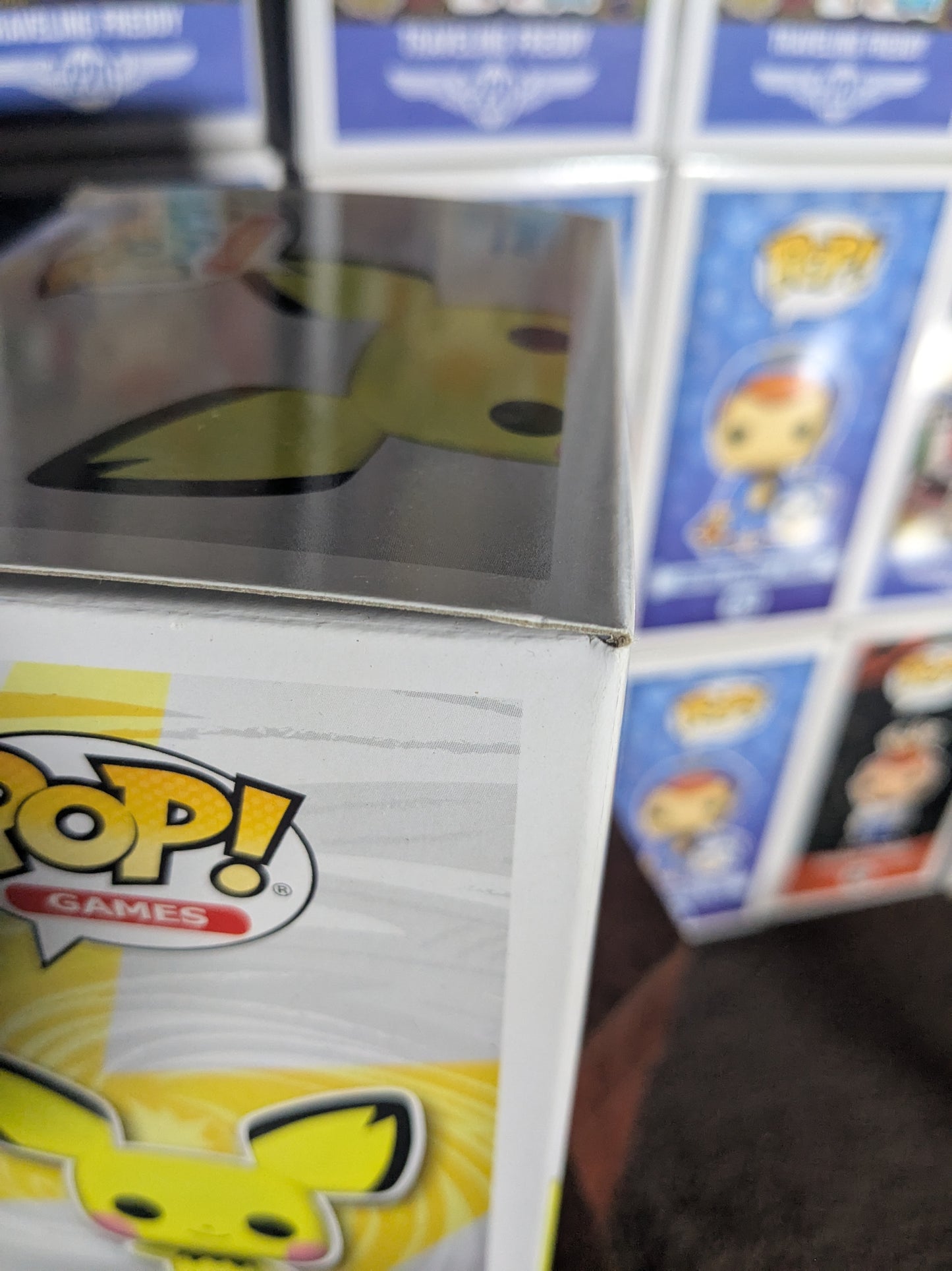 Funko pop 579 : Pichu (Flocked)