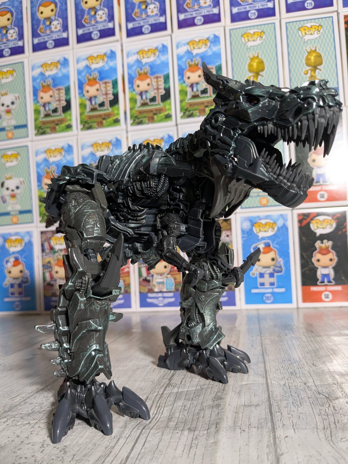 Studio Series 07 : Grimlock (Lire l'annonce)