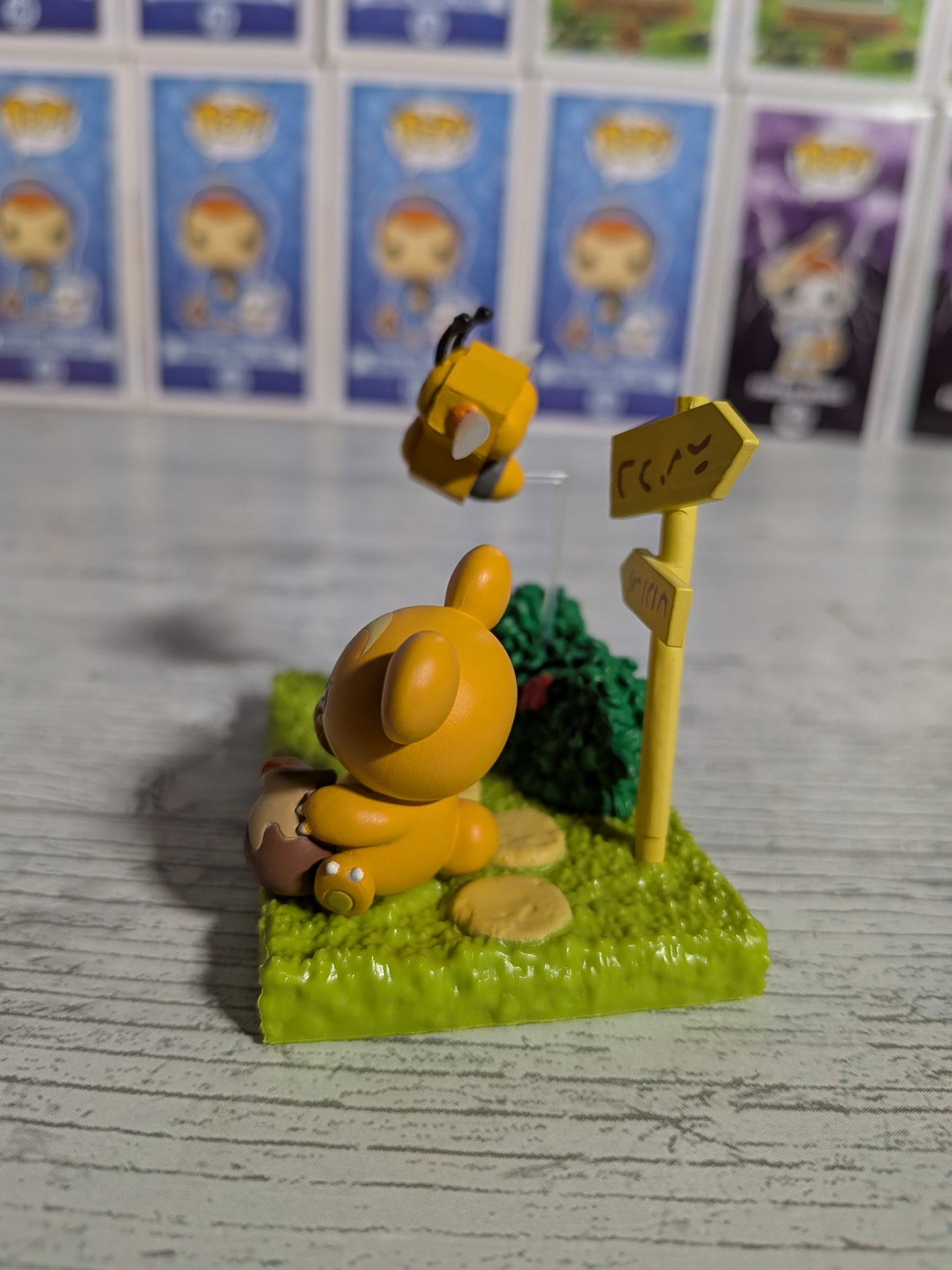 Re-Ment Pokémon - Teddiursa & Apitrini / Combee - Pokémon Garden