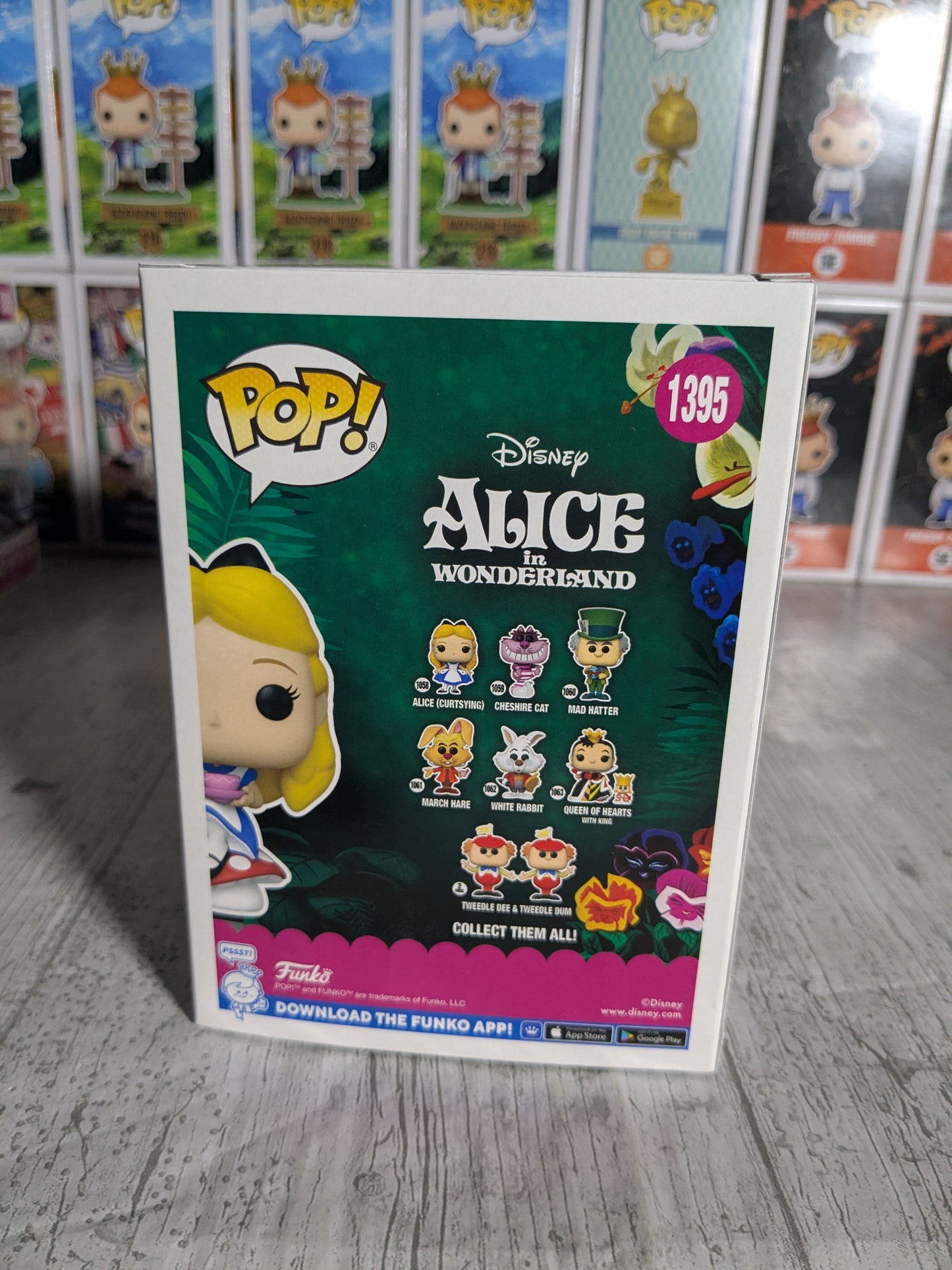 Funko pop 1395 : Alice with Tea