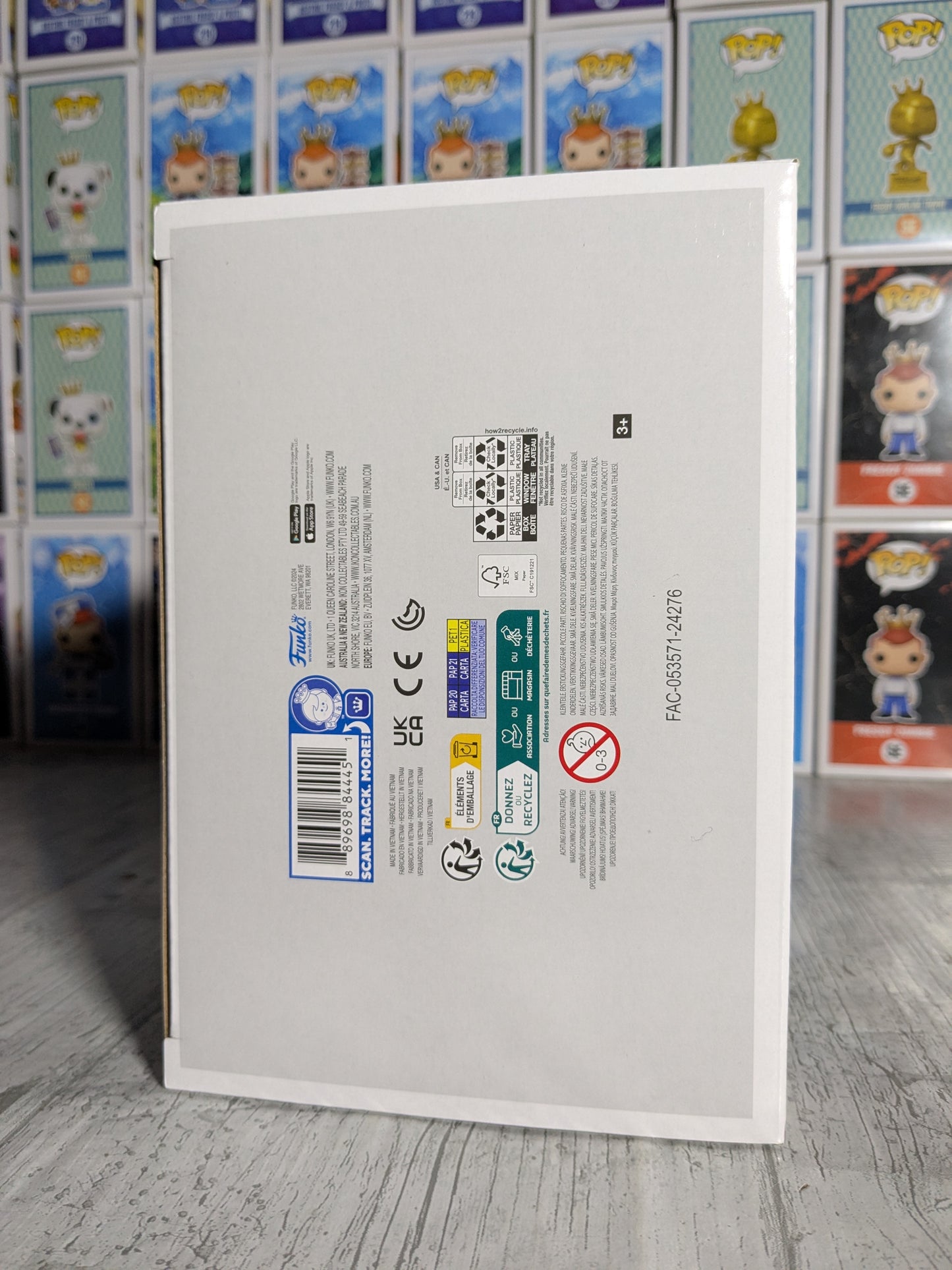 Funko pop 1541 : Baymax with Mochi