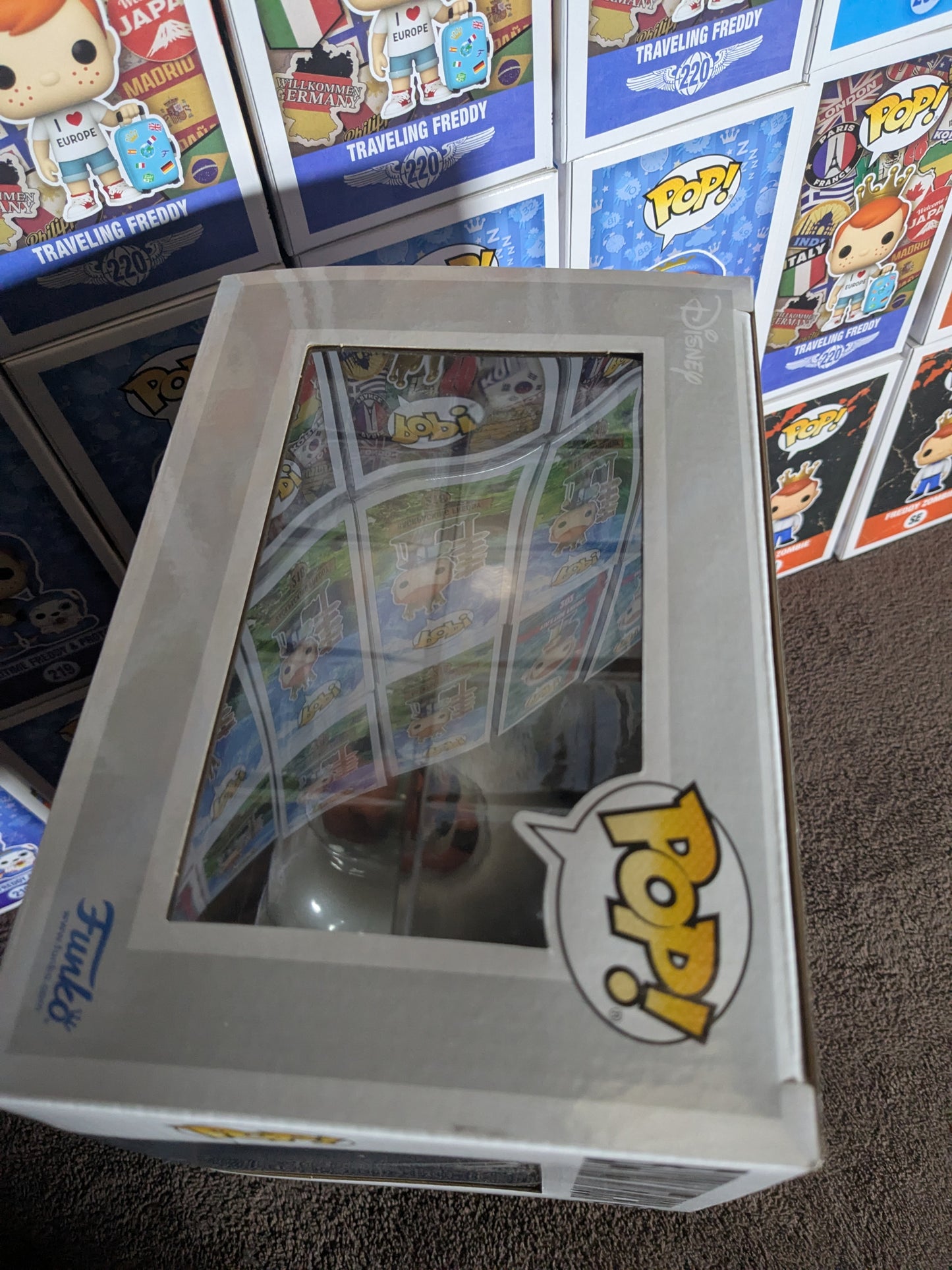 Funko pop 1541 : Baymax with Mochi
