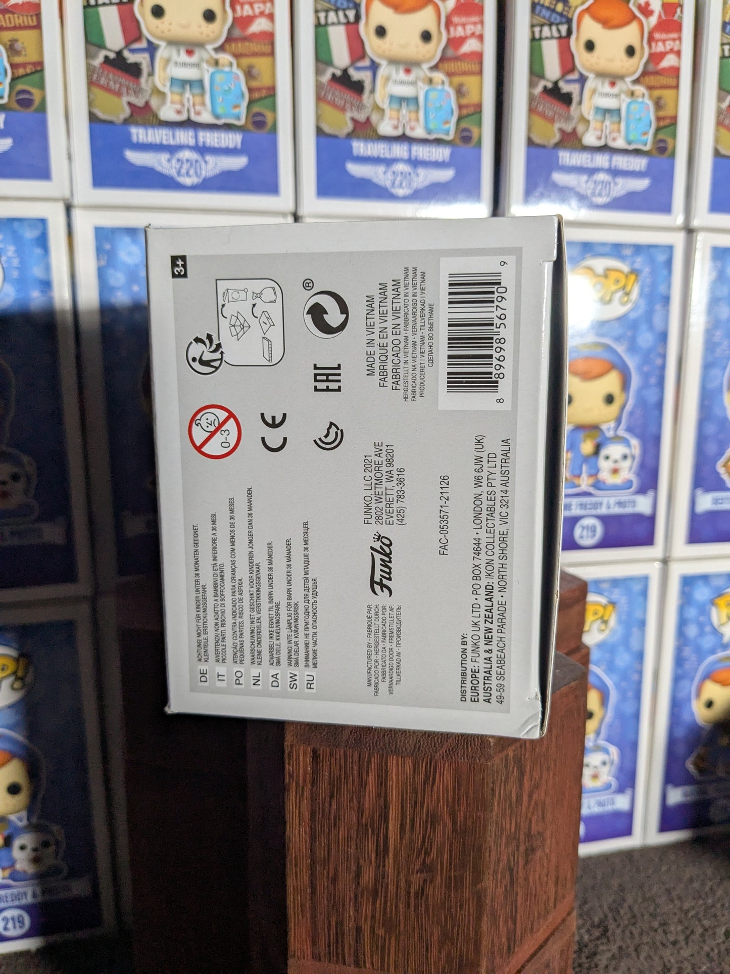 Funko pop 450 : Darth Maul (CCE/Damaged Box) - CapyToys