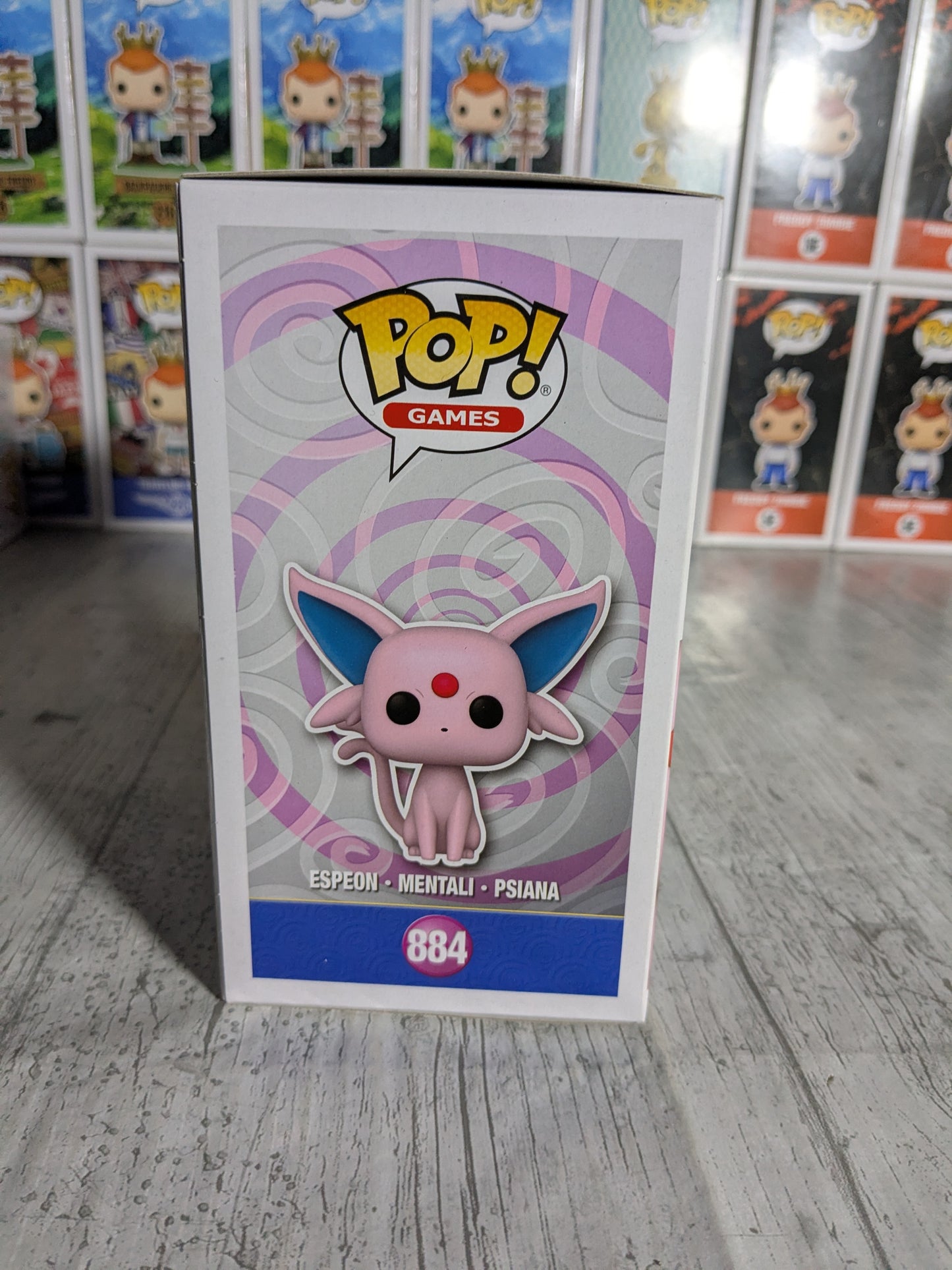 Funko pop 884 : Espeon / Mentali / Psiana (Flocked)
