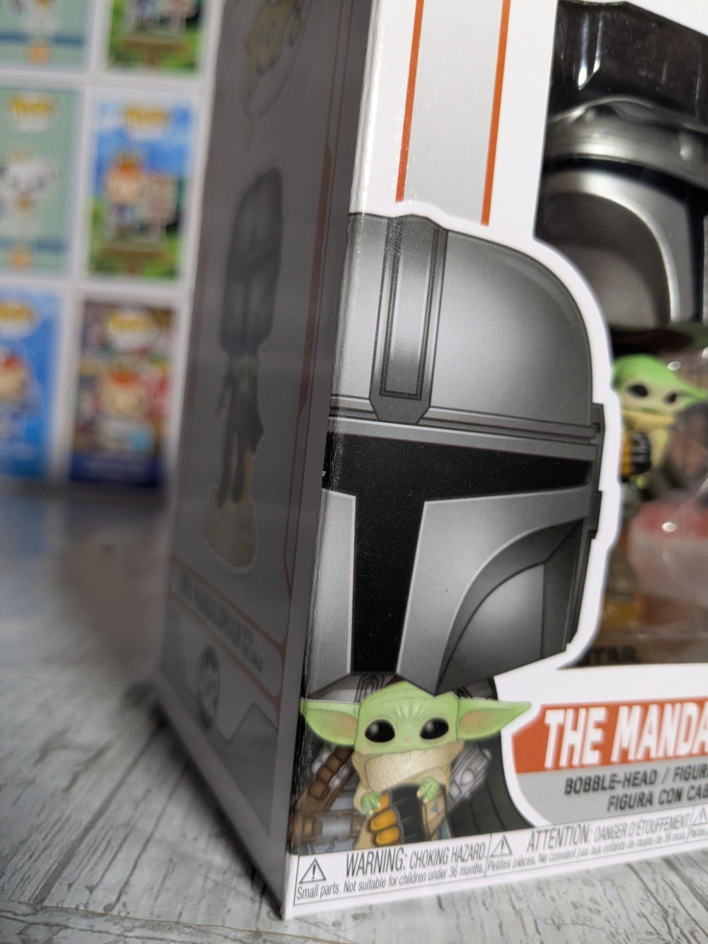 Funko pop 402 : The Mandalorian with the child