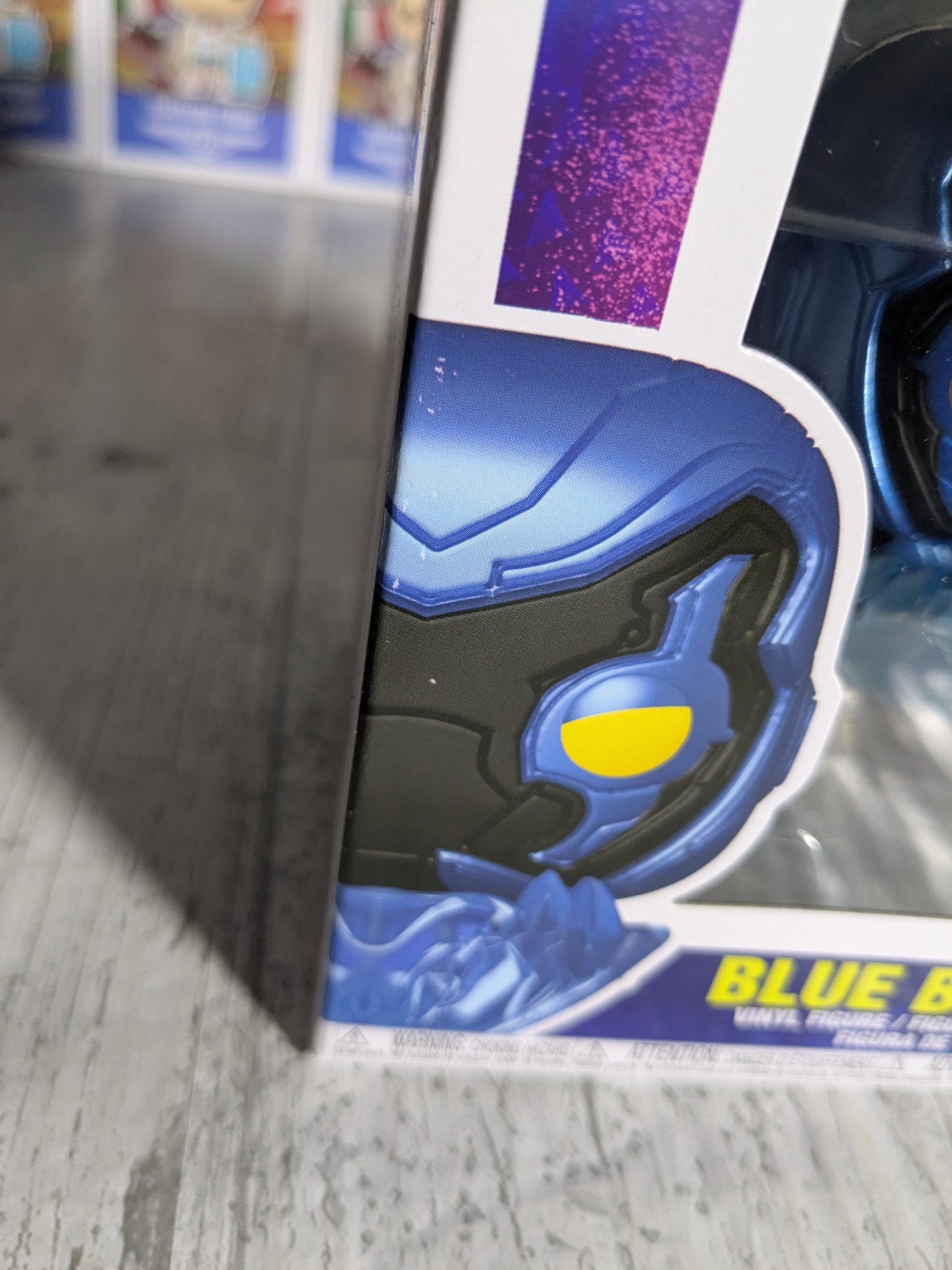 Funko pop 1407 : Blue Beetle (Glow)