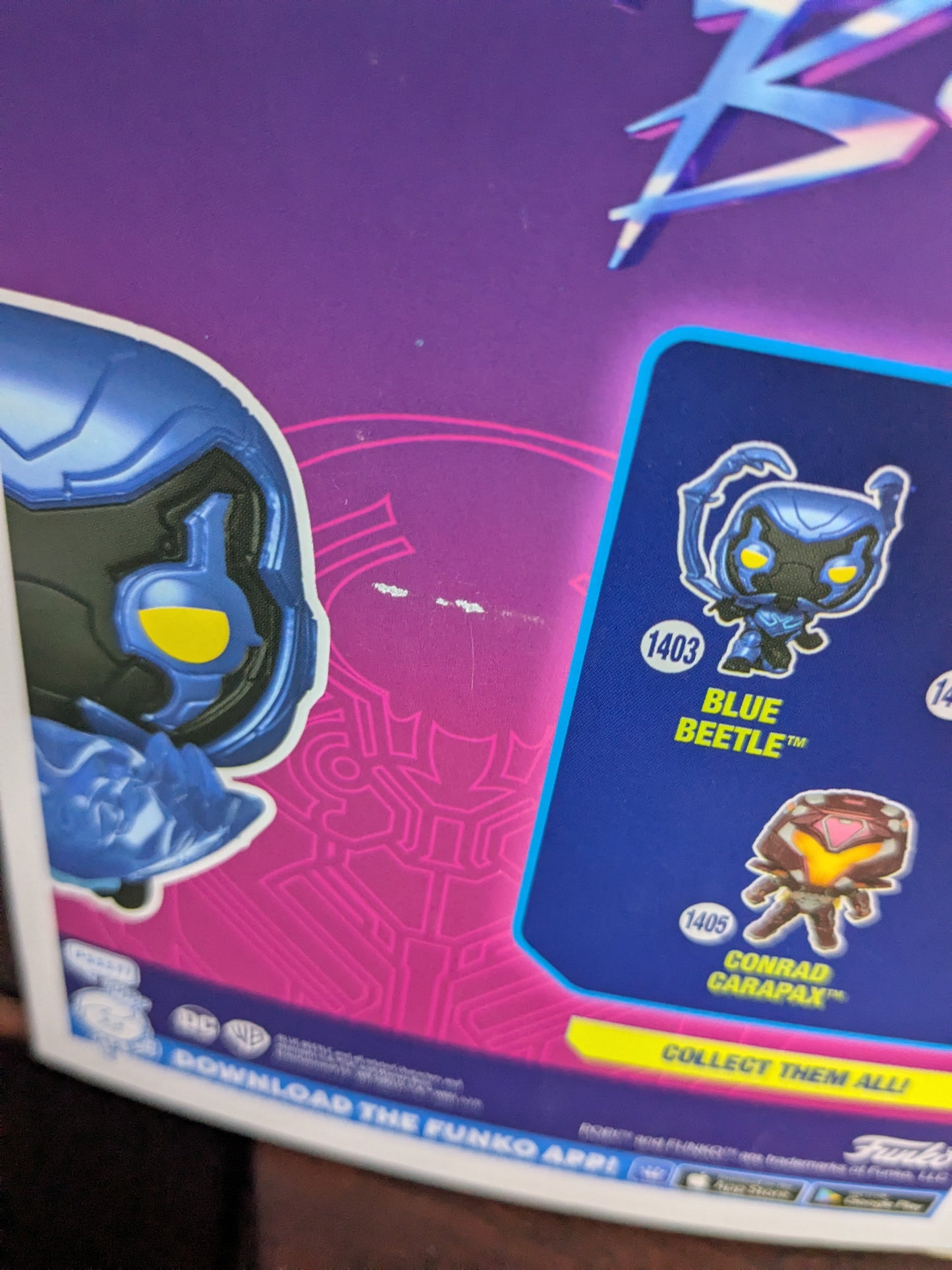 Funko pop 1407 : Blue Beetle (Glow)
