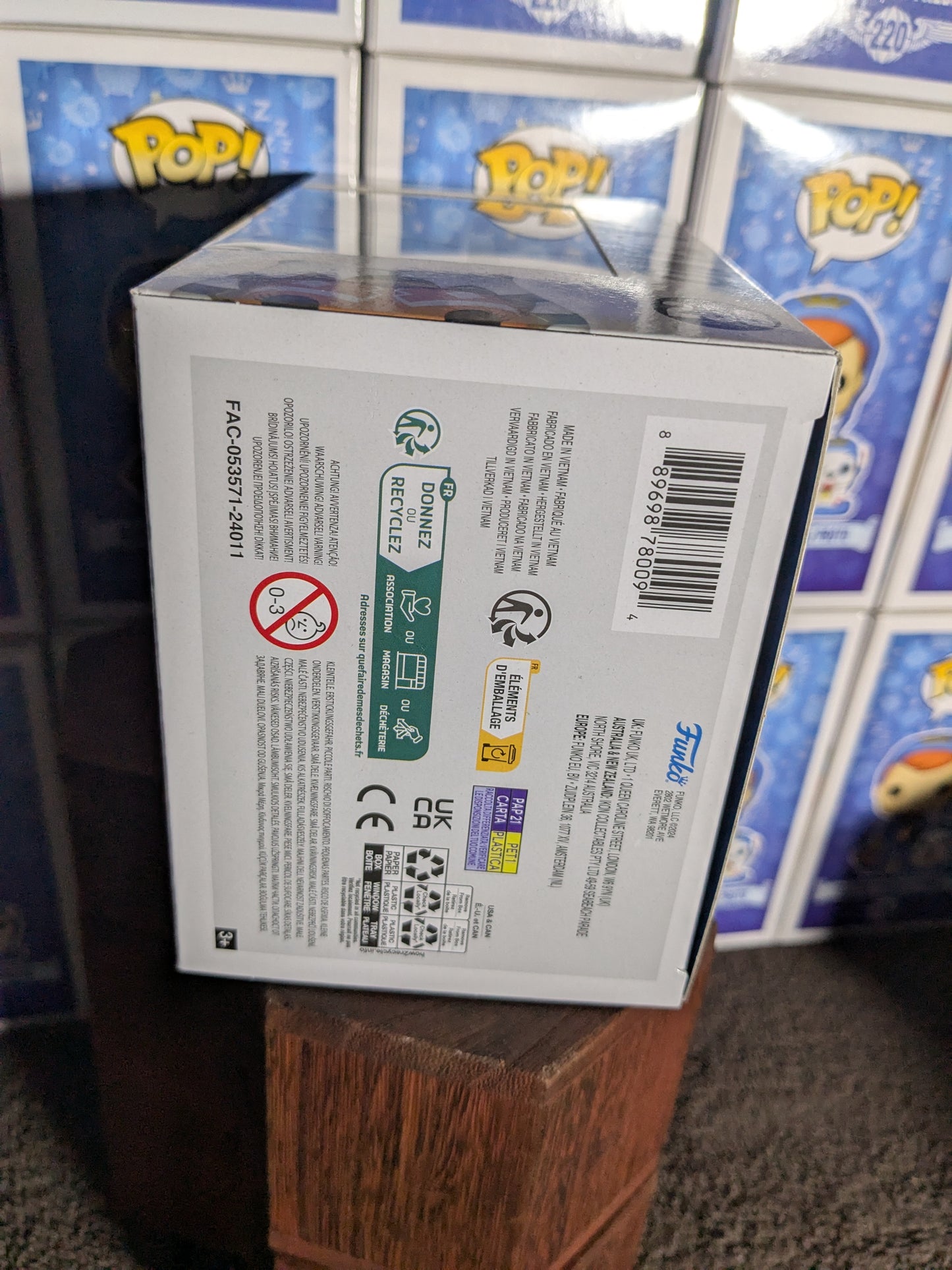 Funko pop 268 : Ahsoka Tano (Diamond) - CapyToys
