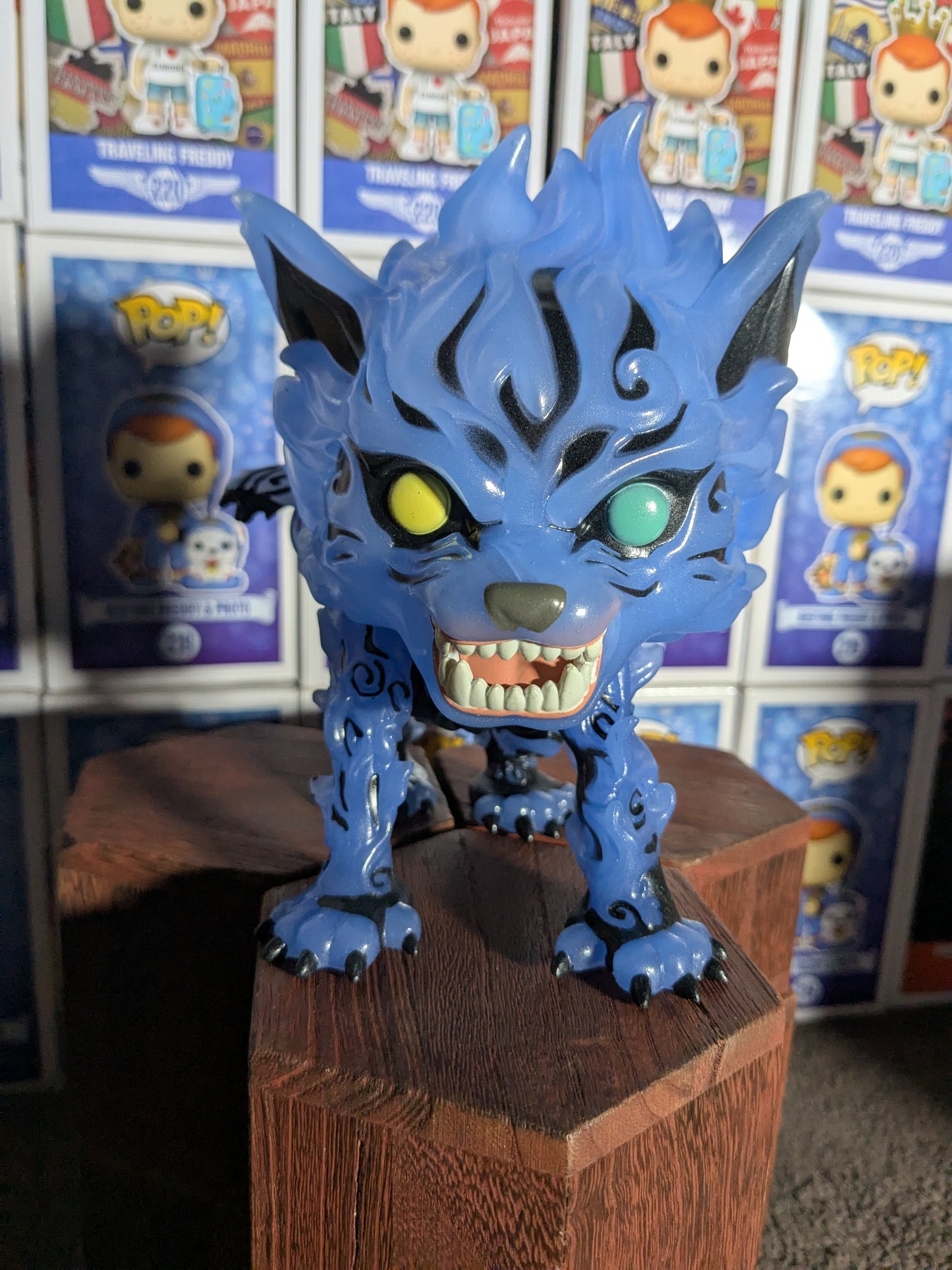 Funko pop 1733 : Matatabi (Opened/Glow/FC2024)