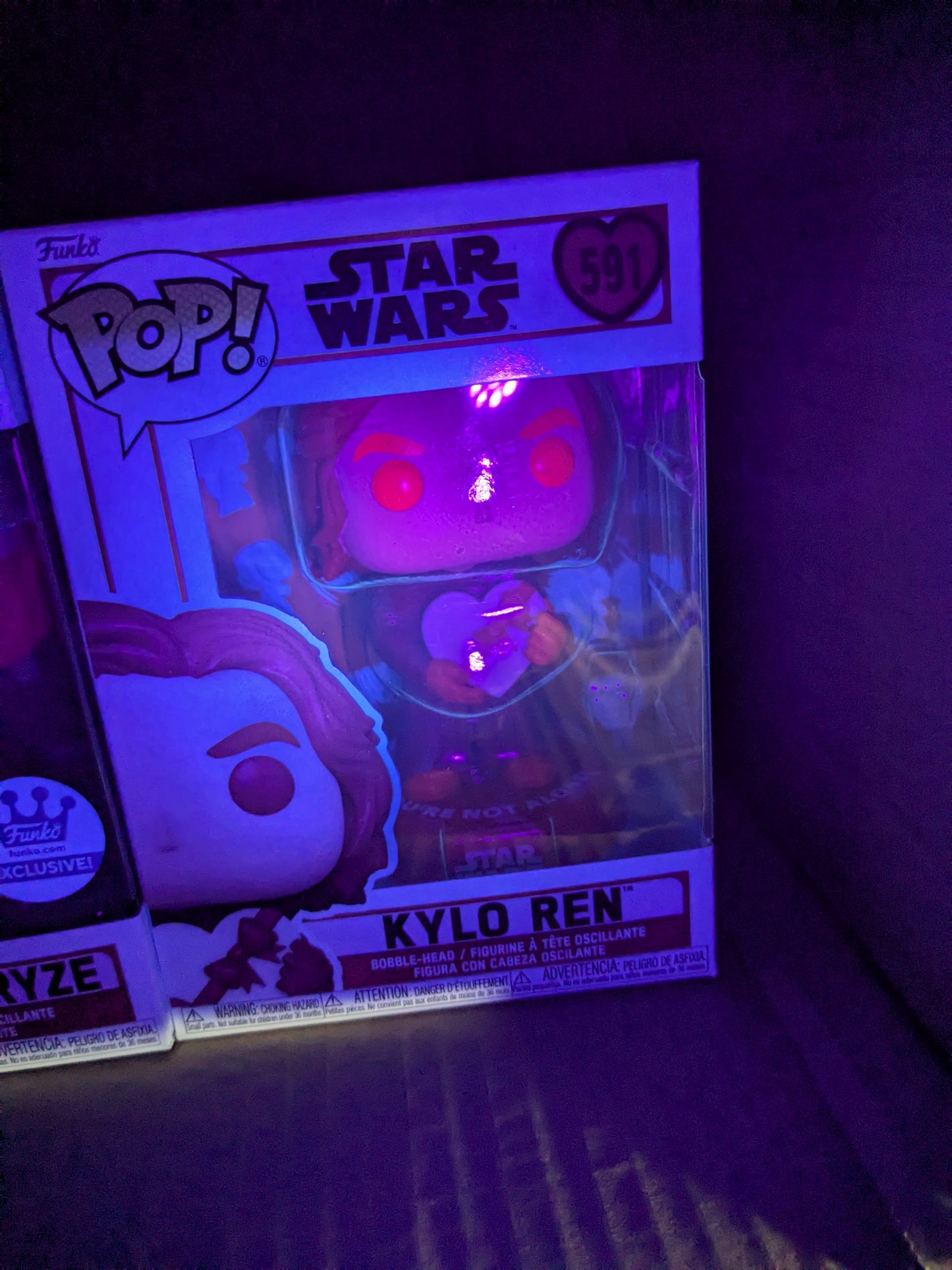 Funko pop 591 : Kylo Ren - CapyToys