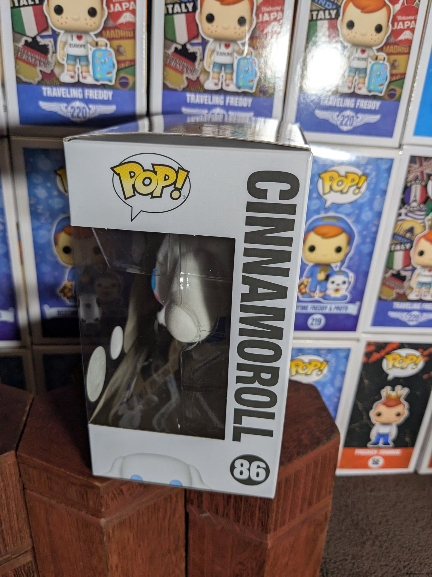 Funko pop 86 : Cinnamoroll (Flocked)
