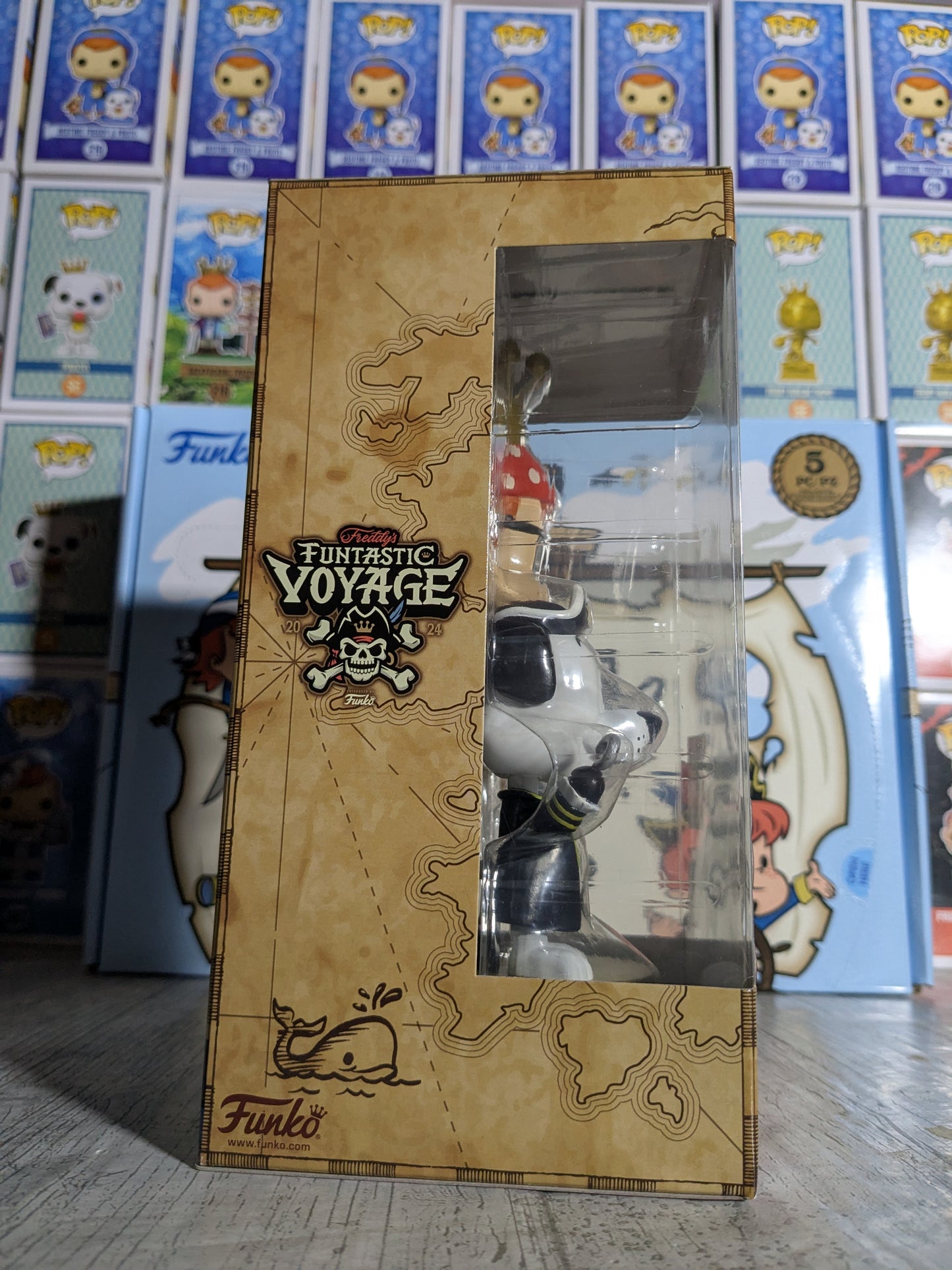 Funko: Funtastic Voyage Box of Fun 2024 (Blacklight Buccaneers)