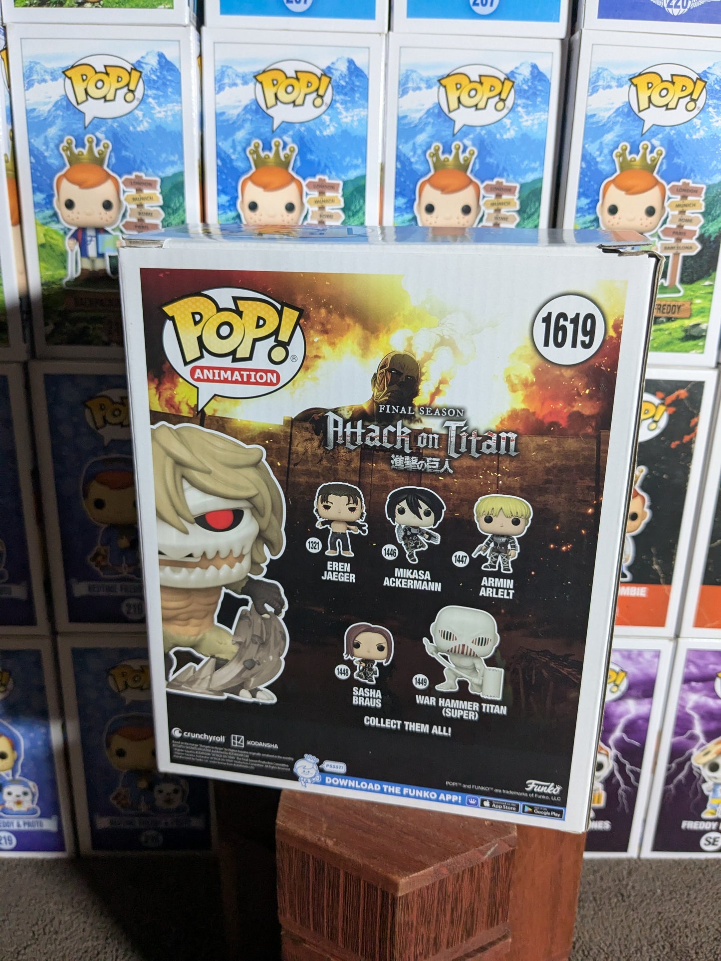 Funko pop 1619 : Jaw Titan (Damaged Box / Opened)
