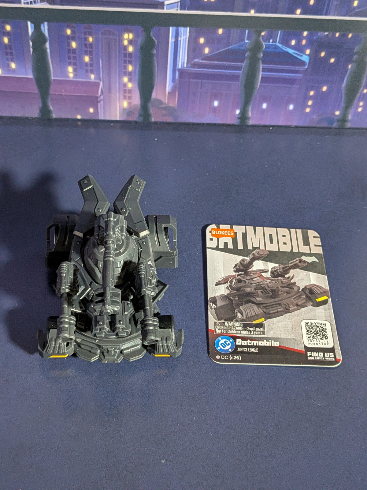 Blokees - DC Hero: Justice League Defender Version 02 - Batmobile (~5cm)
