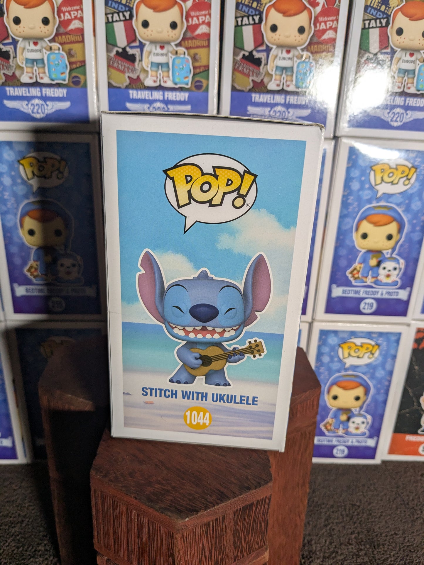 Funko pop 1044 : Stitch with Ukulele - CapyToys