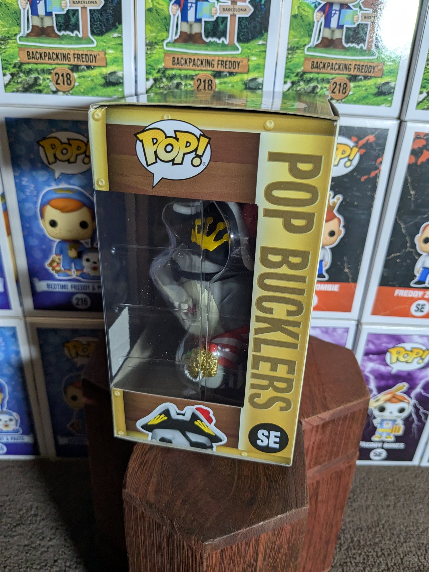 Funko pop SE : Pop Bucklers
