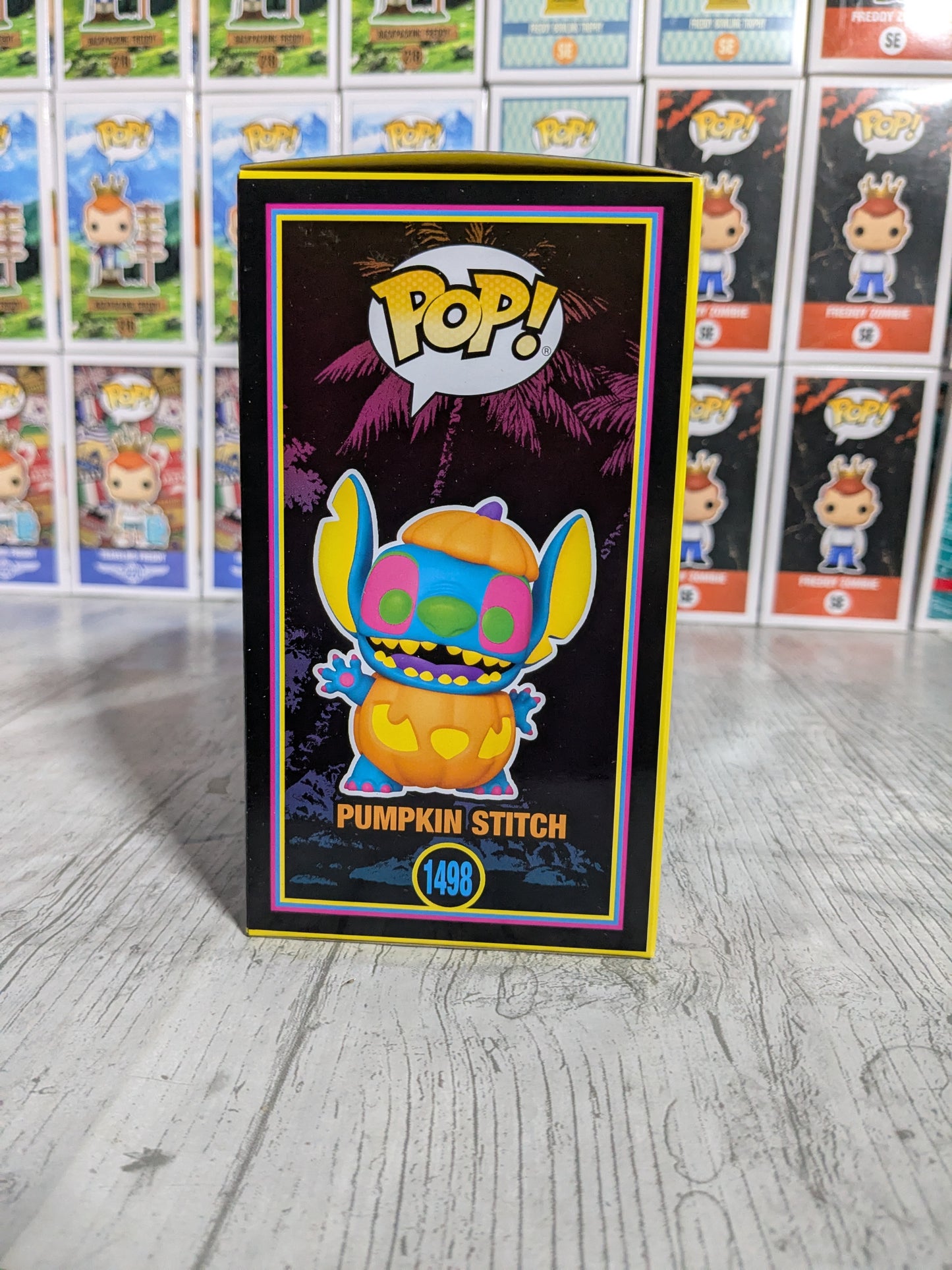 Funko pop 1498 : Pumpkin Stitch (Blacklight)