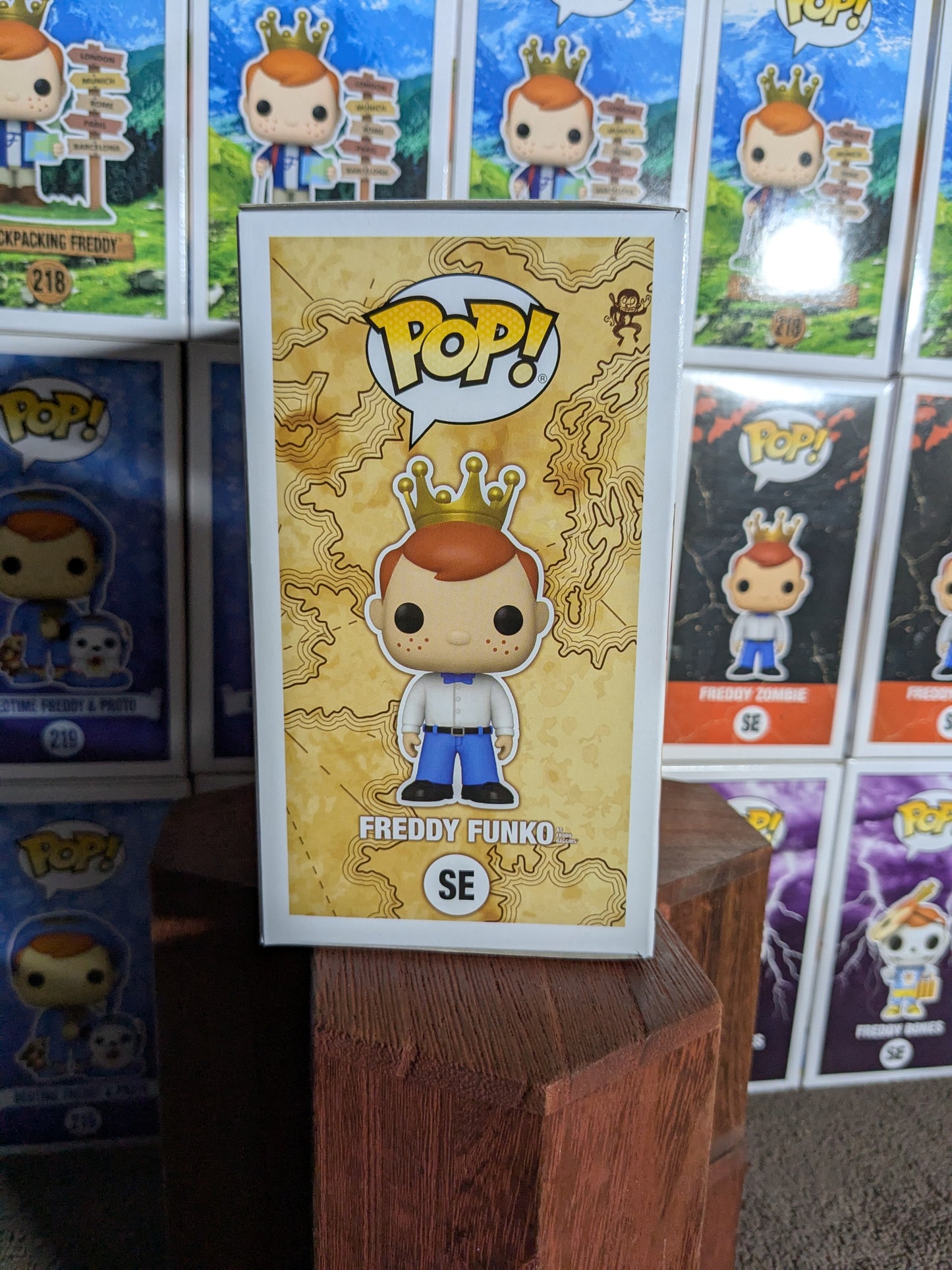 Funko pop SE : Freddy Funko as Frodo Baggins (1500PCS)