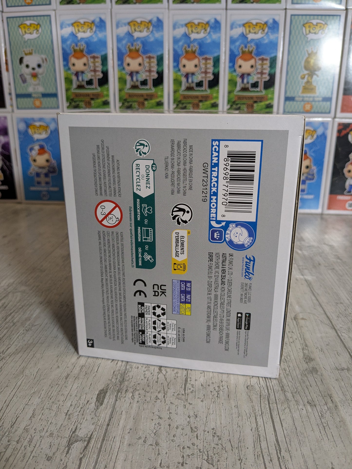 Funko pop 1596 : Yamato (Glow)