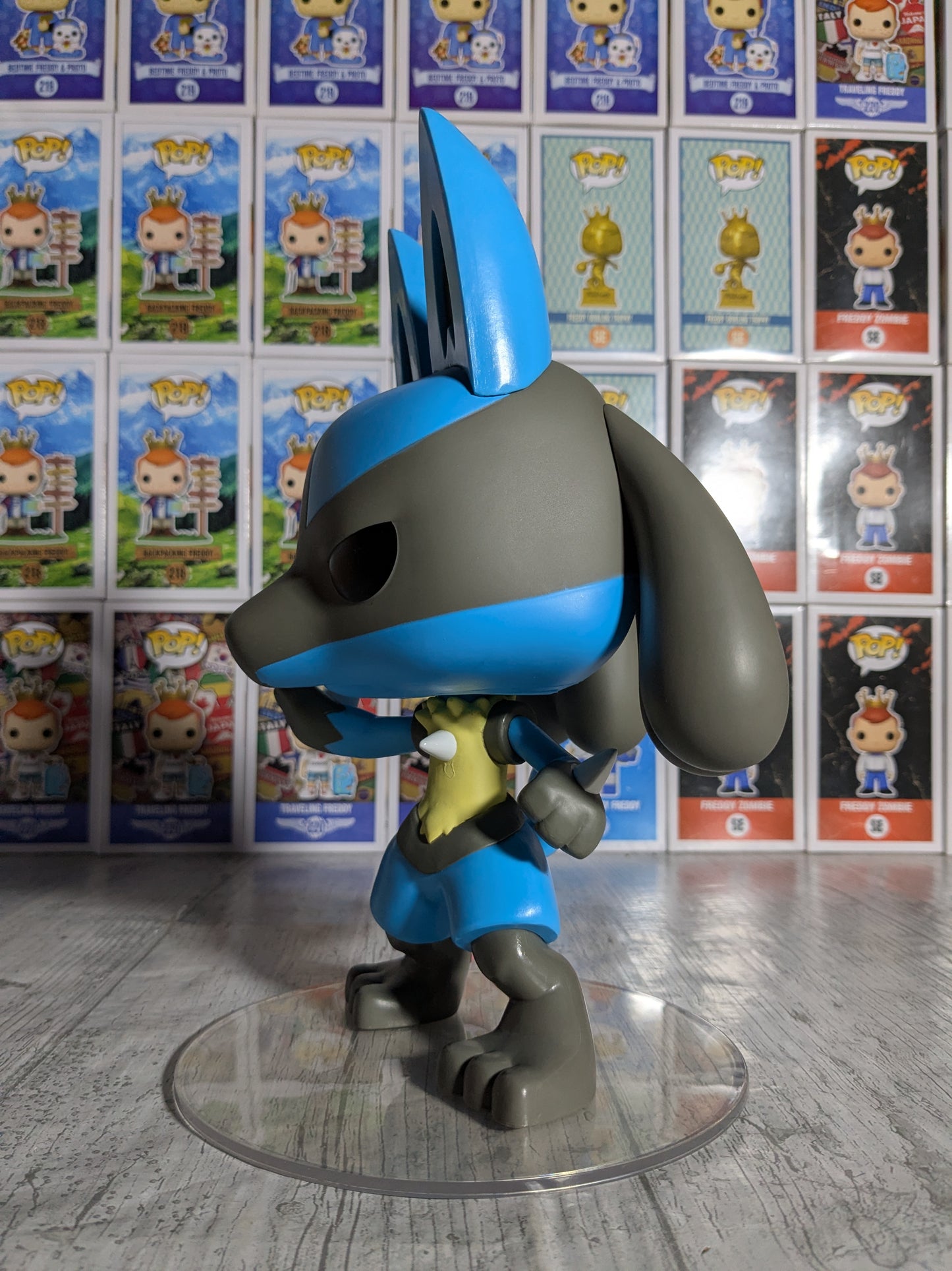 Funko pop 863 : Lucario (Opened)
