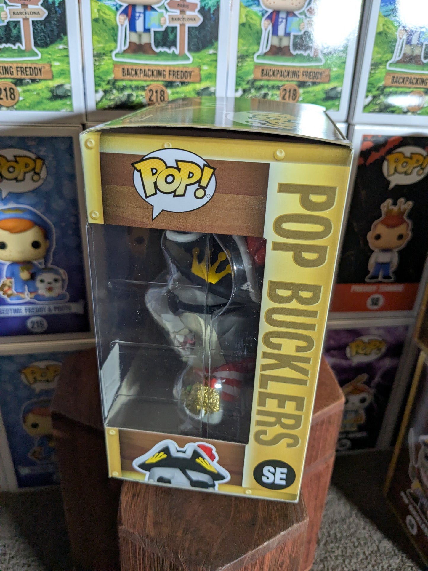 Funko pop SE : Pop Bucklers