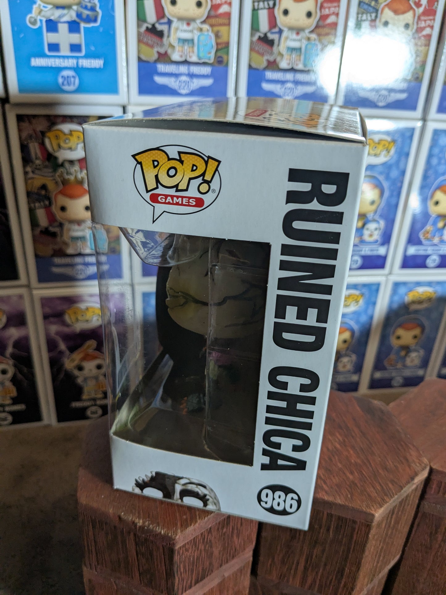 Funko Pop 986: Ruiniertes Chica