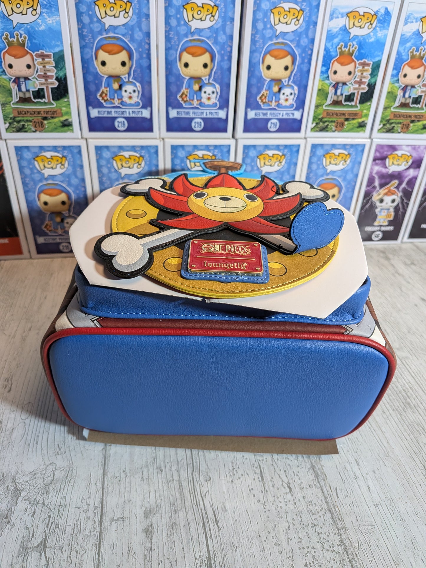 Loungefly One Piece - Thousand Sunny Mini-Rucksack đ´ââ ď¸