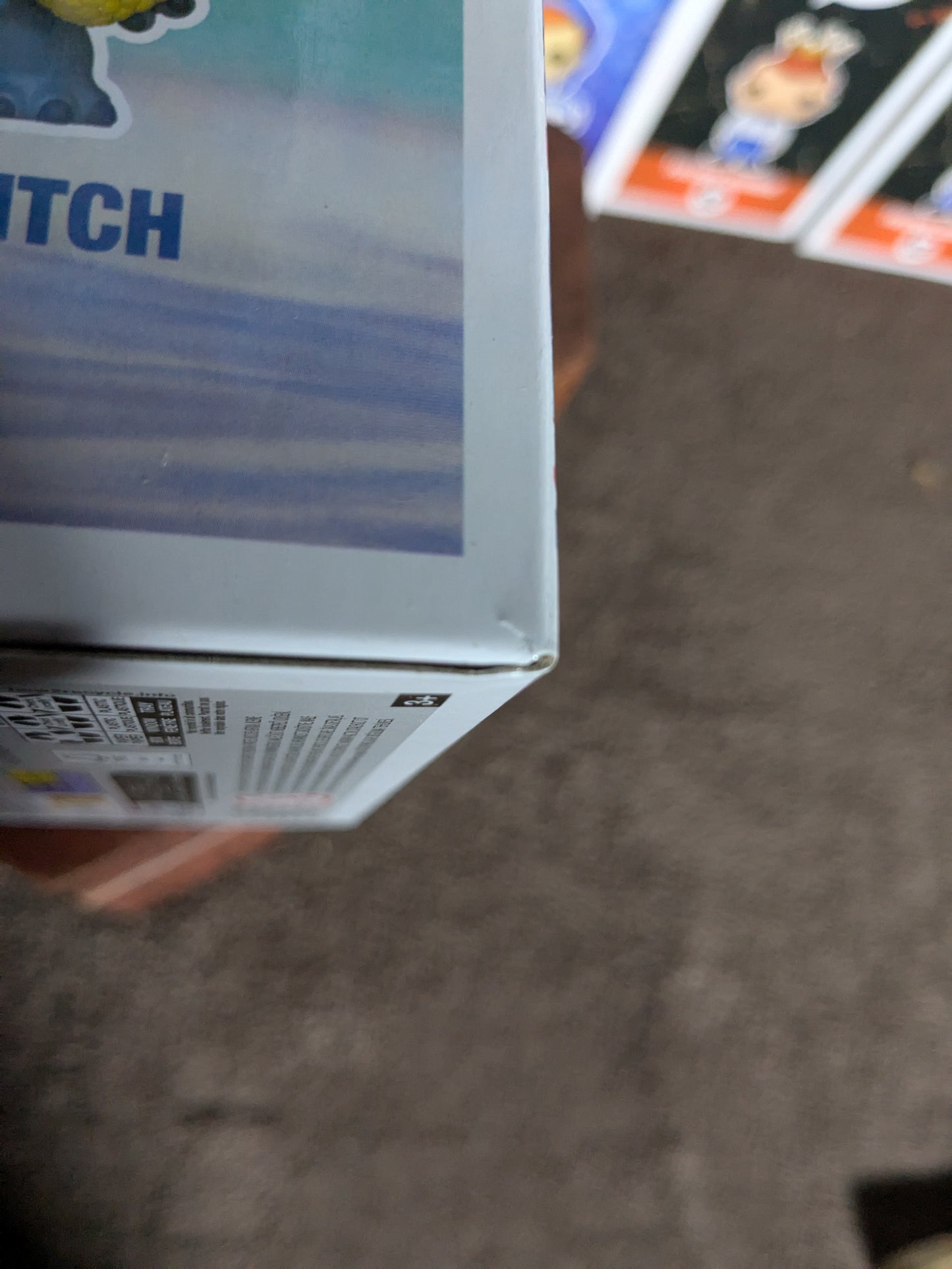 Funko pop 1567 : Luau Stitch (Flocked)