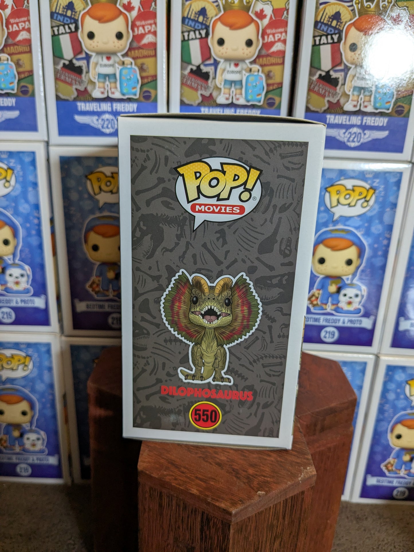 Funko pop 550 : Dilophosaurus