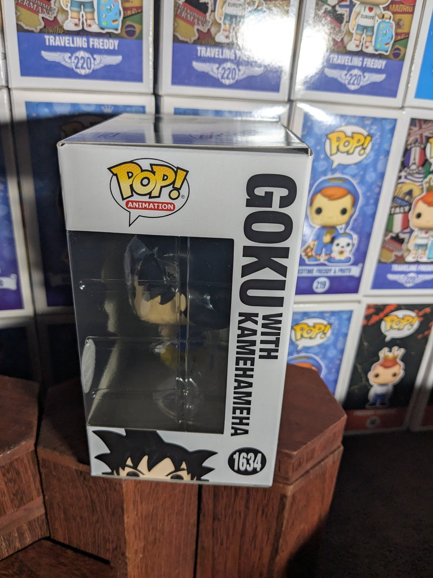 Funko pop 1634 : Goku with Kamehameha