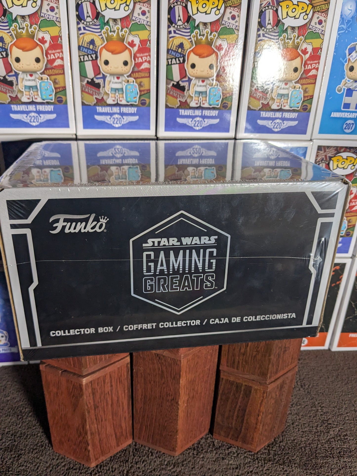 Funko pop Collector Box Knights of the Old Republic (GameStop) - CapyToys