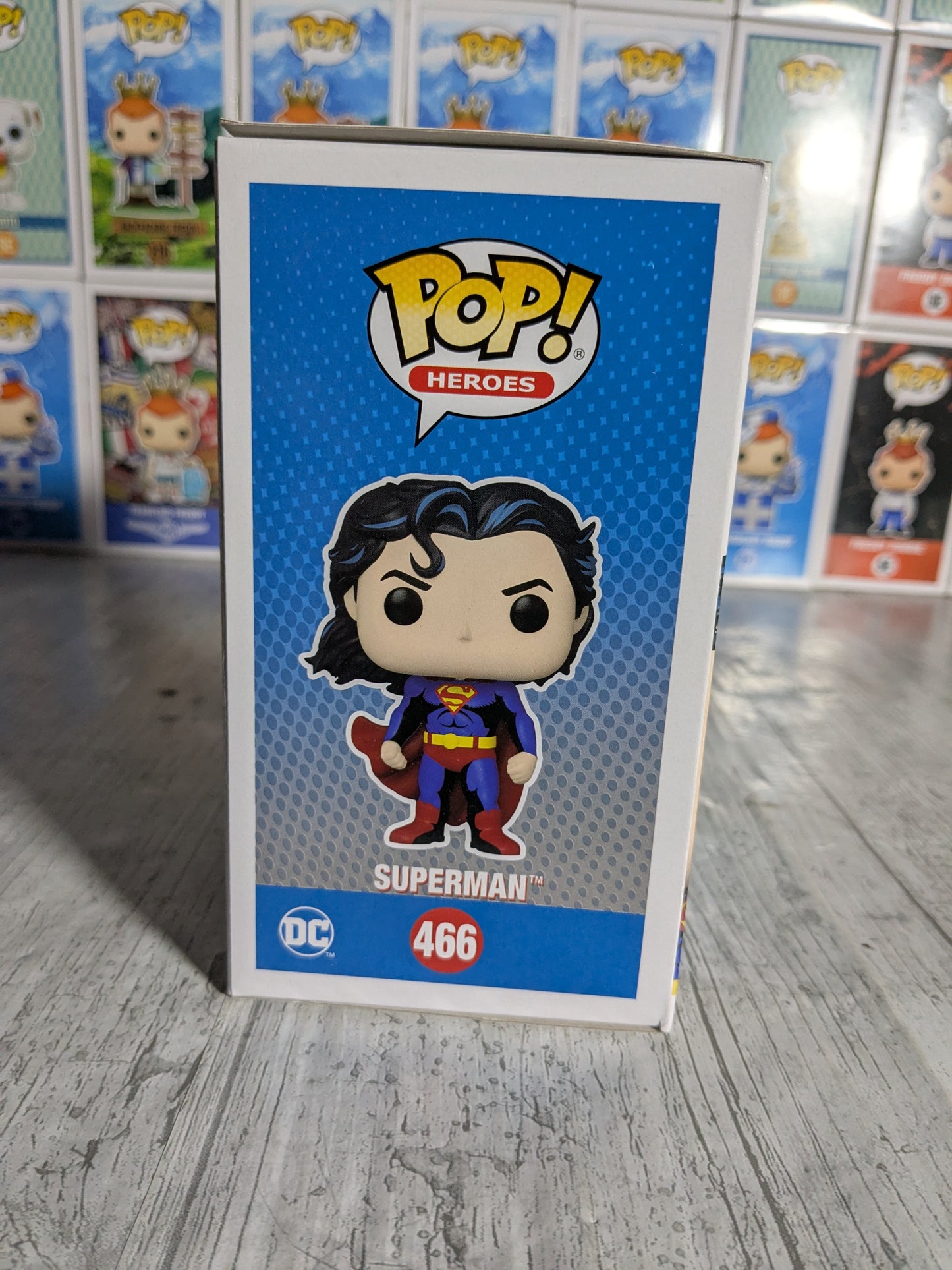 Funko pop 466 : Superman (Defaults)