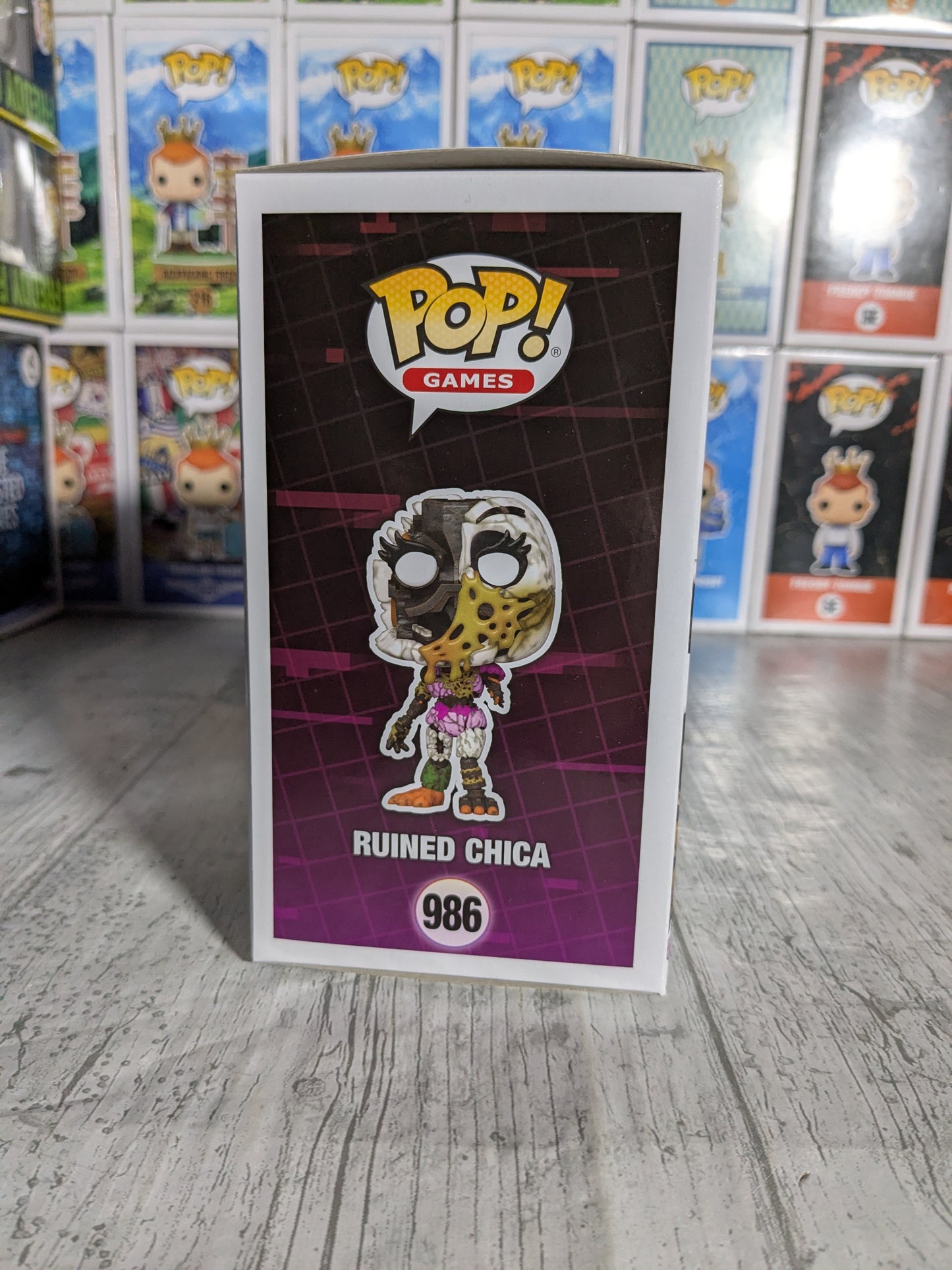 Funko pop 986 : Ruined Chica