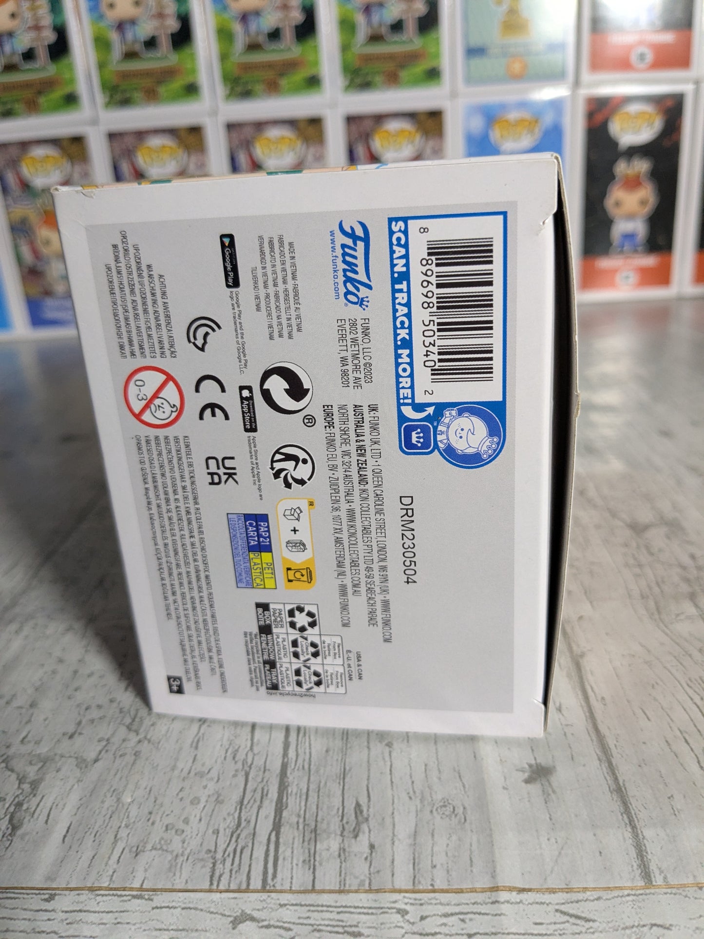 Funko pop 865 : Super Saiyan Goku with Energy (Chase)