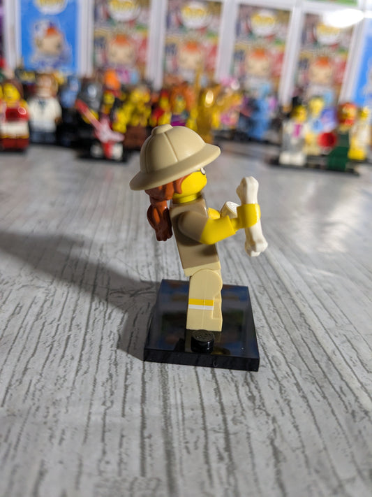 LEGO Minifigures : Dinosaur Tracker