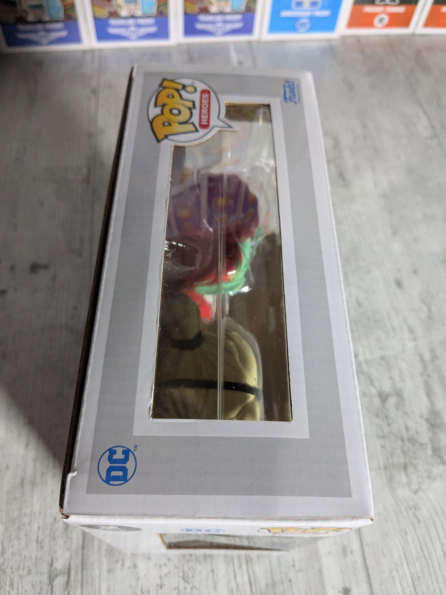 Funko pop : Harley Quinn & Poison Ivy (EEE)