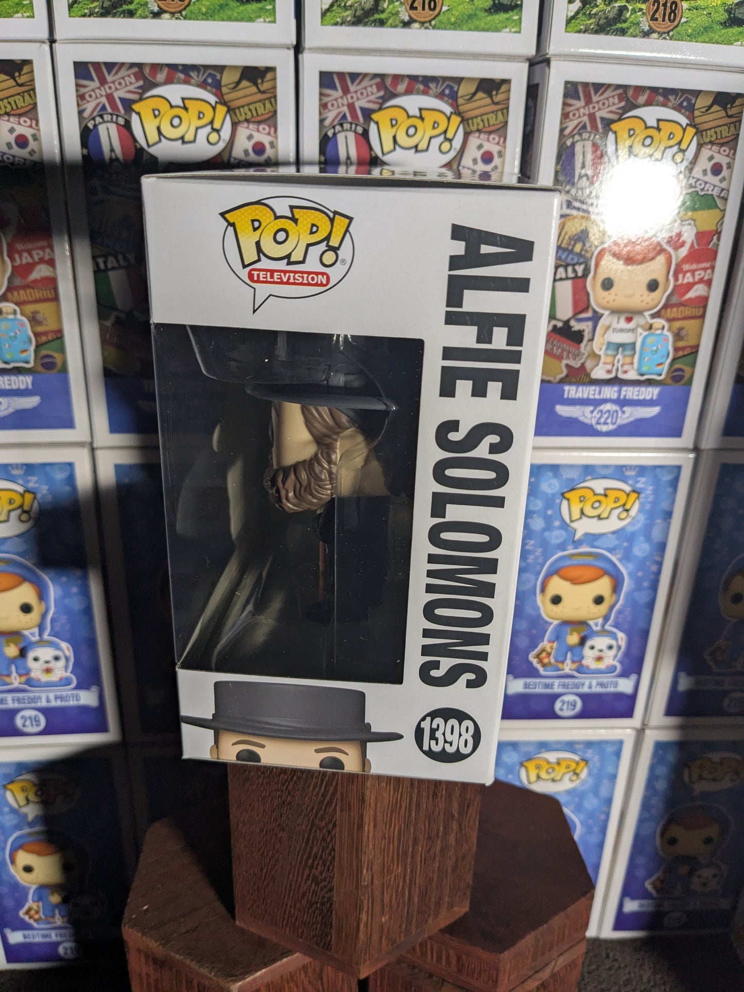 Funko pop 1398 : Alfie Solomons - CapyToys