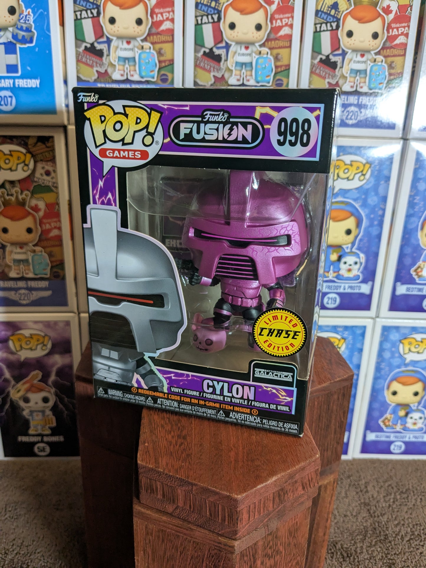Funko pop 998 : Cylon (Chase)