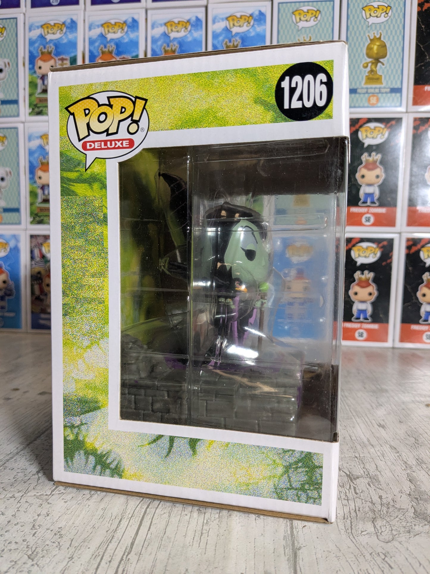 Funko pop 1206 : Maleficent with Diablo