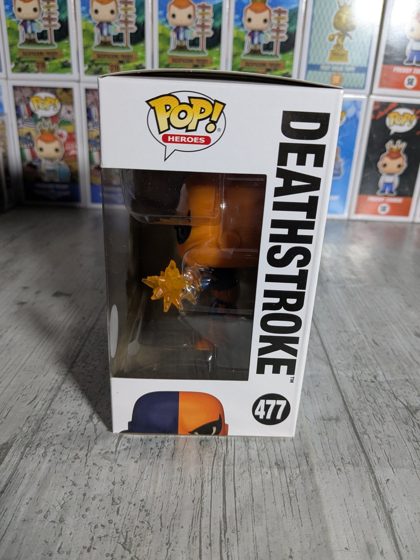 Funko pop 477 : Deathstroke