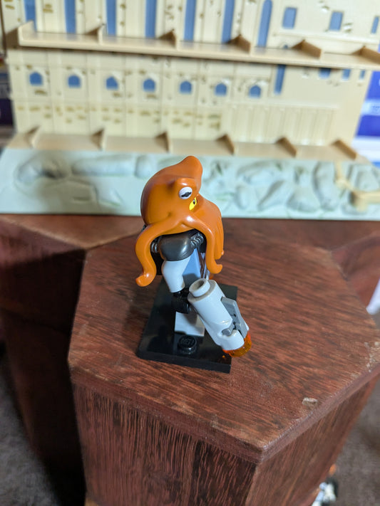 Lego Minifigures : Shark Army General