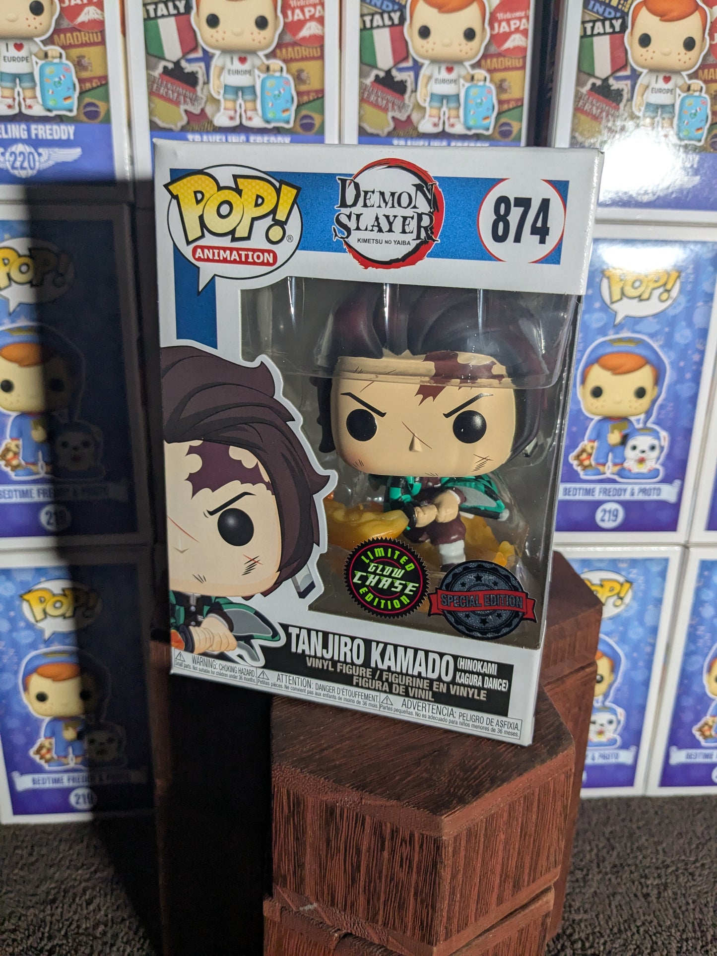 Funko Pop 874: Tanjiro Kamado Hinokami Kagura Dance (Chase)