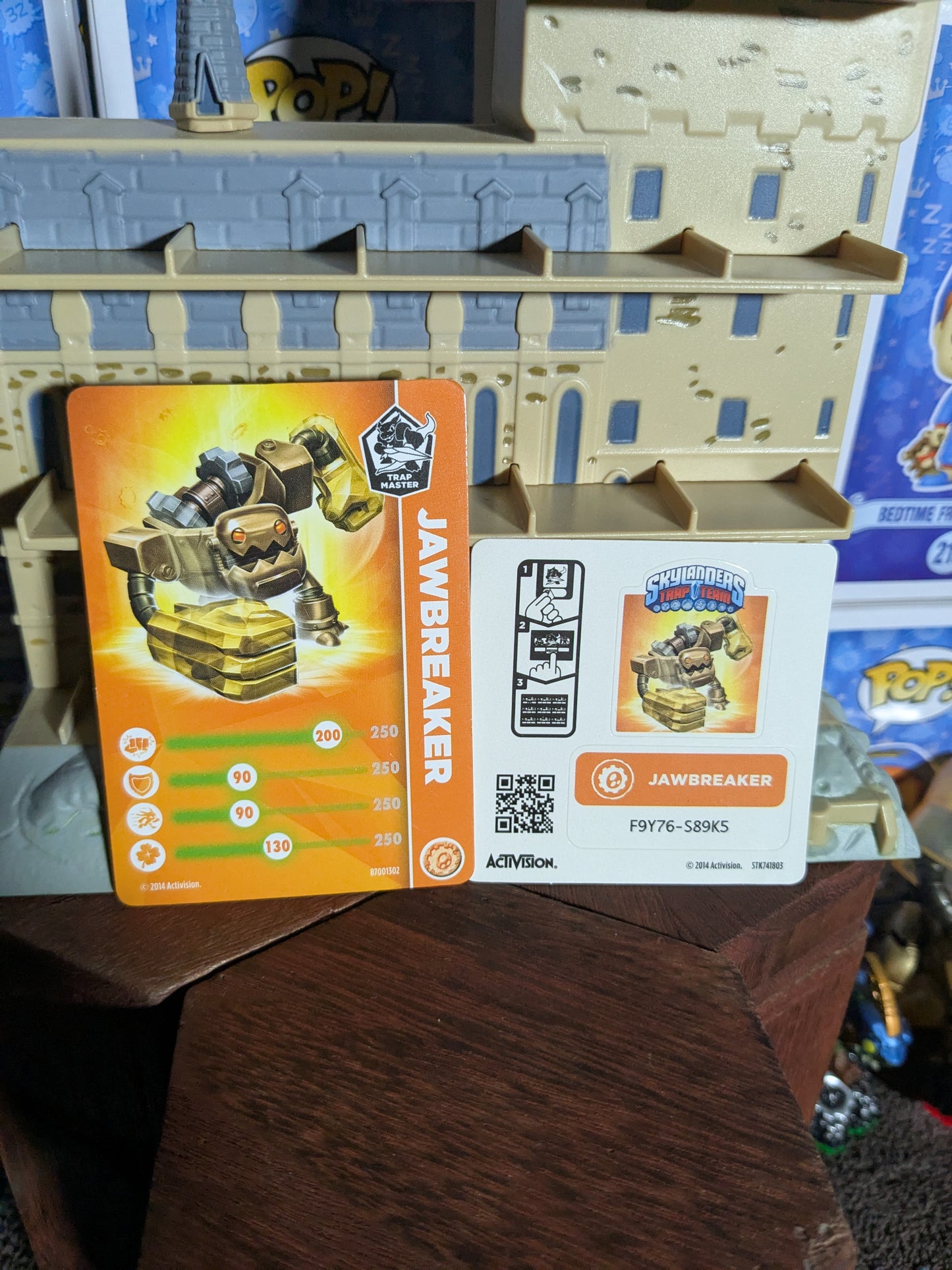 Skylanders : Jawbreaker
