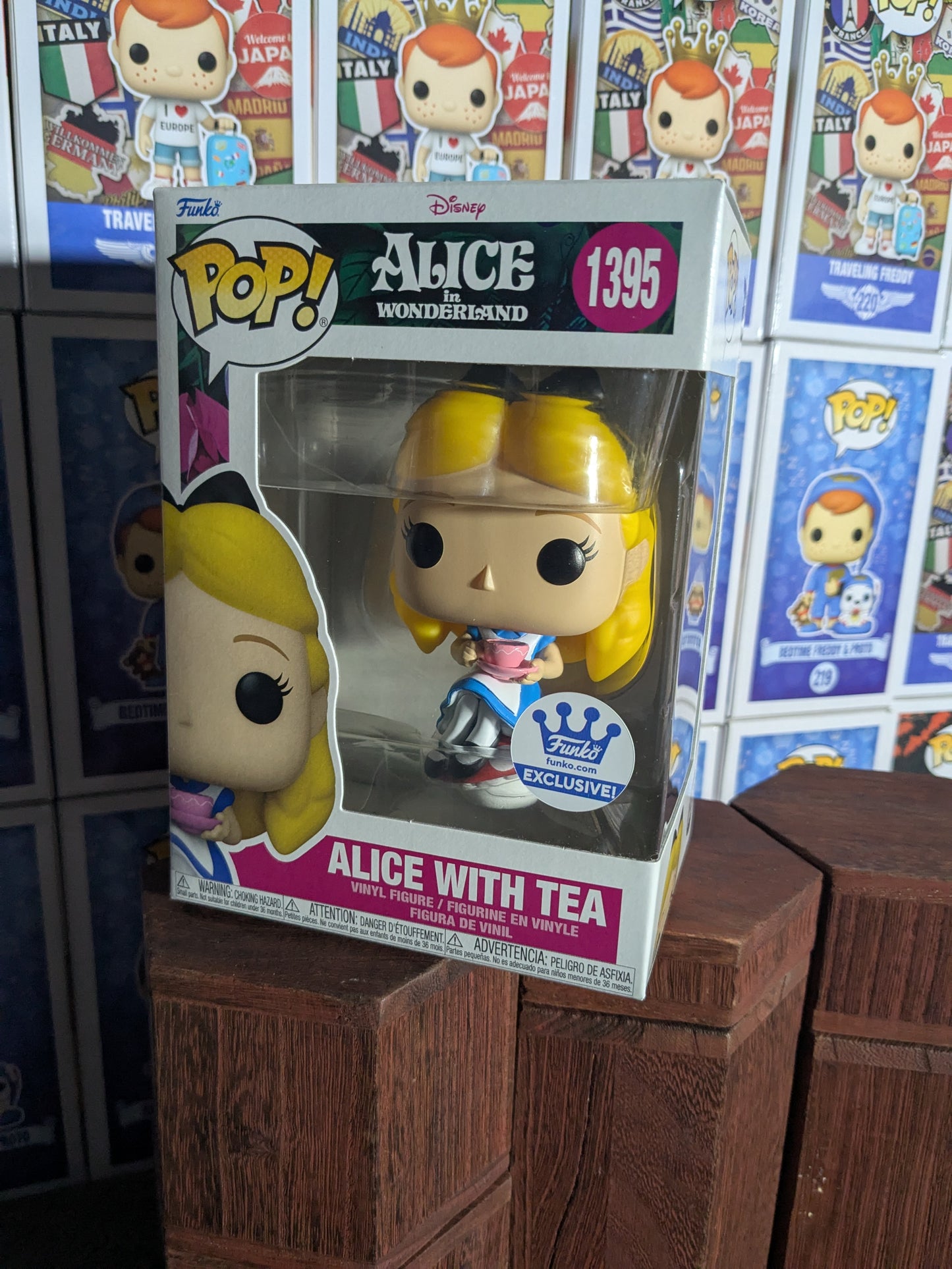 Funko pop 1395 : Alice with Tea - CapyToys