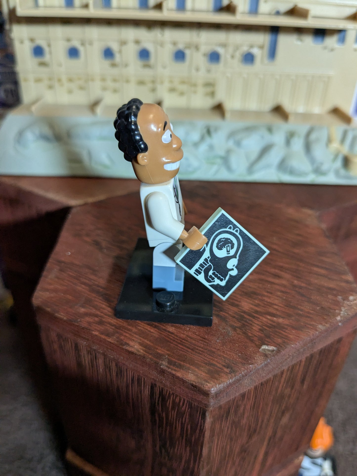 Lego Minifigures : Dr Hibbert