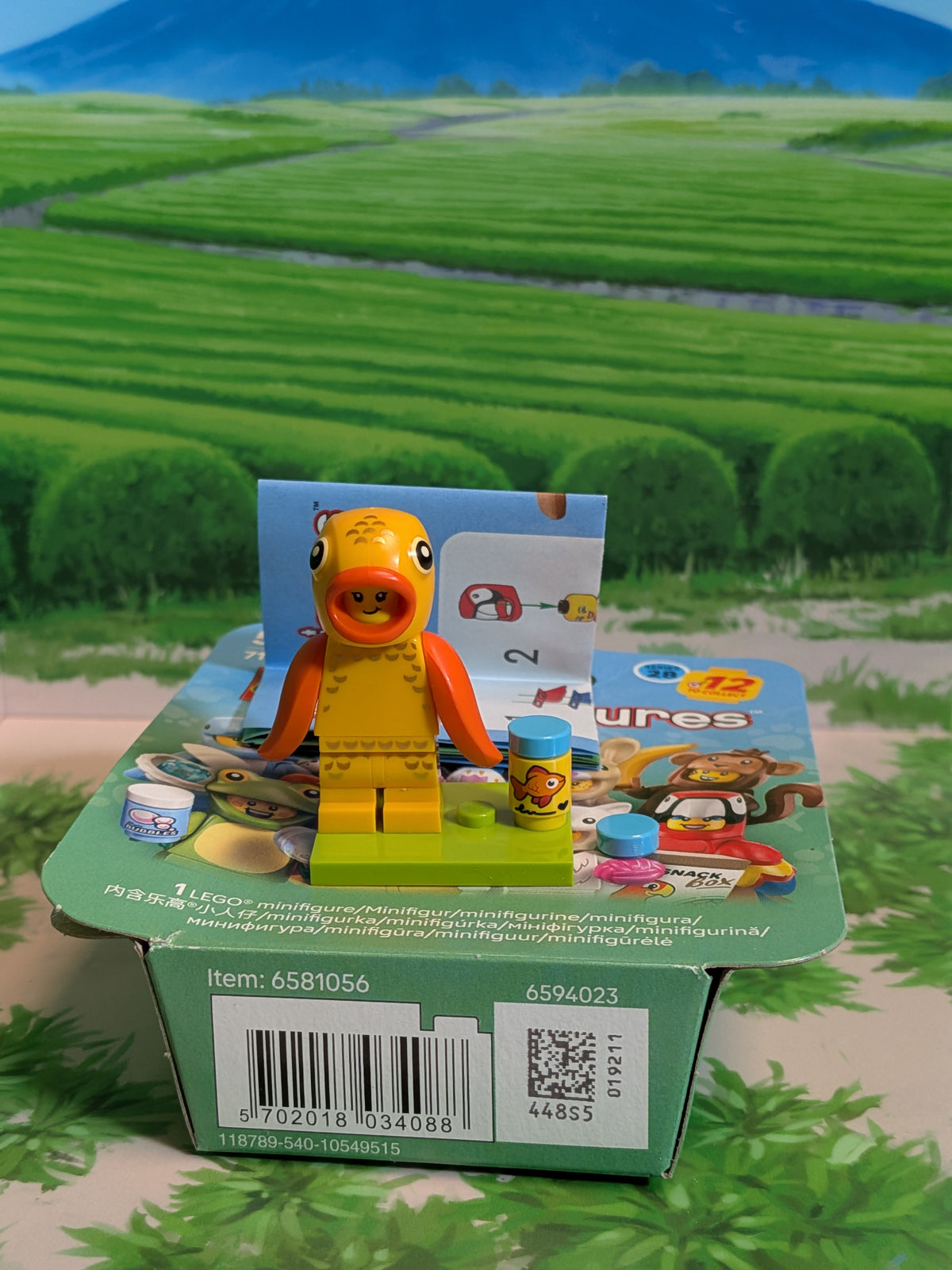 LEGO Minifigures - Goldfish Costume Fan