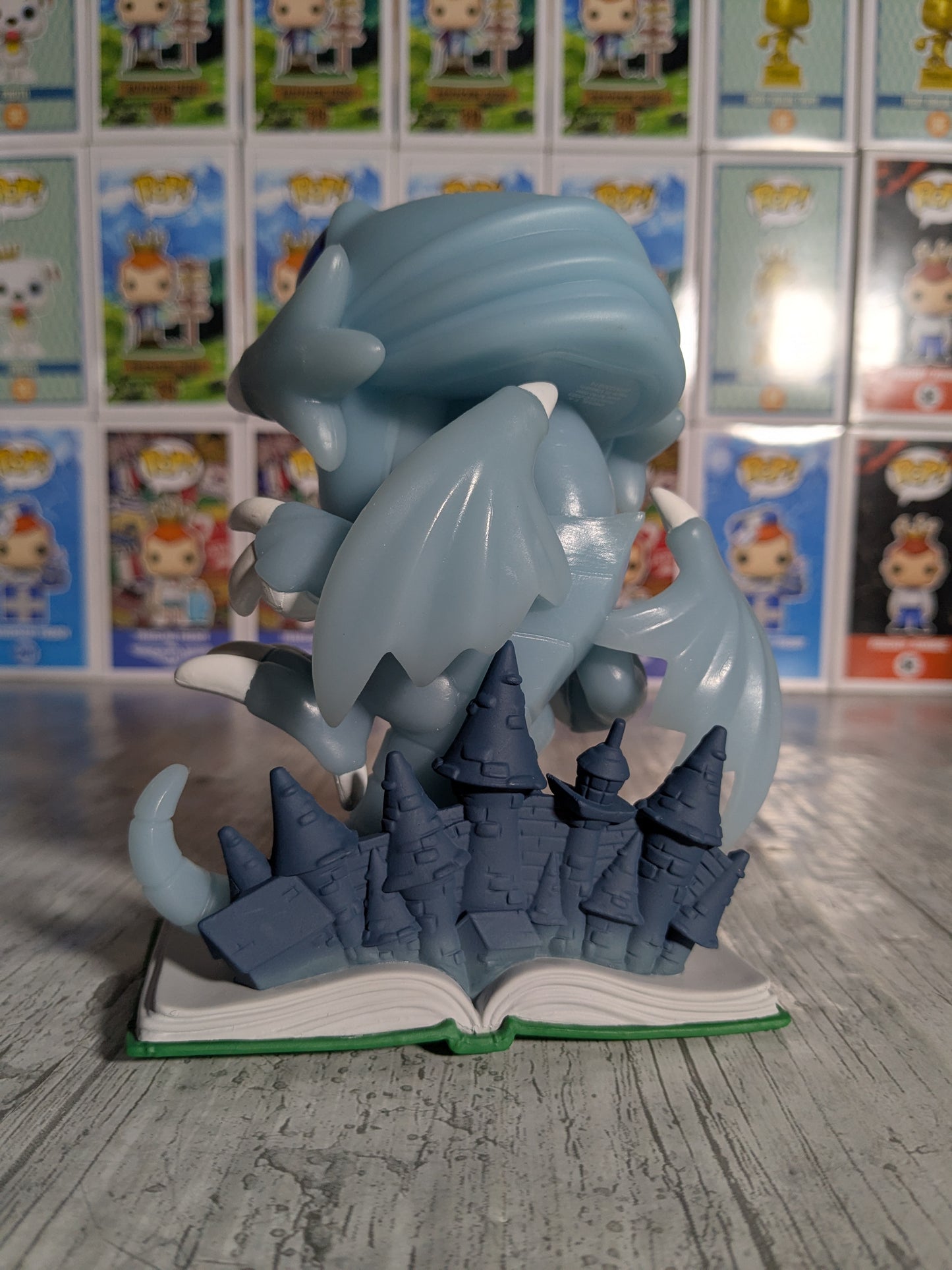 Funko pop 1478 : Blue-Eyes Toon Dragon (Glow/Damaged Box/Opened)