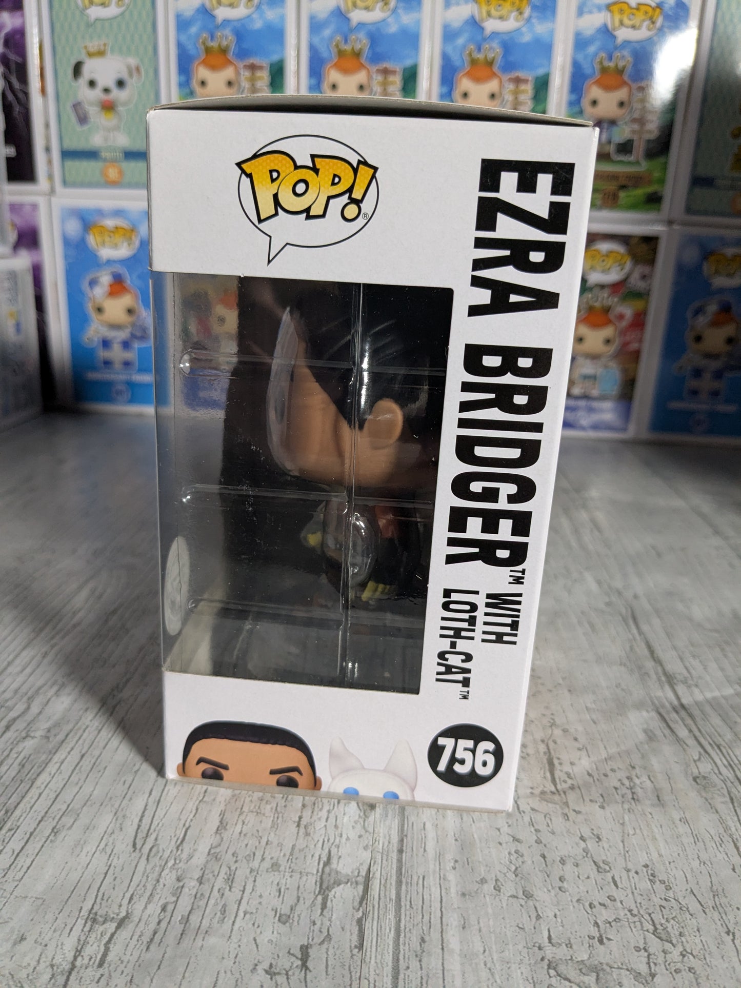 Funko pop 756 : Ezra Bridger with Loth-Cat